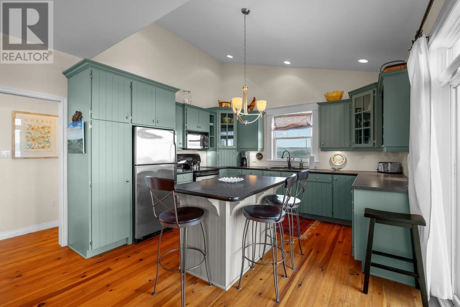 13 Lot of Five Avenue