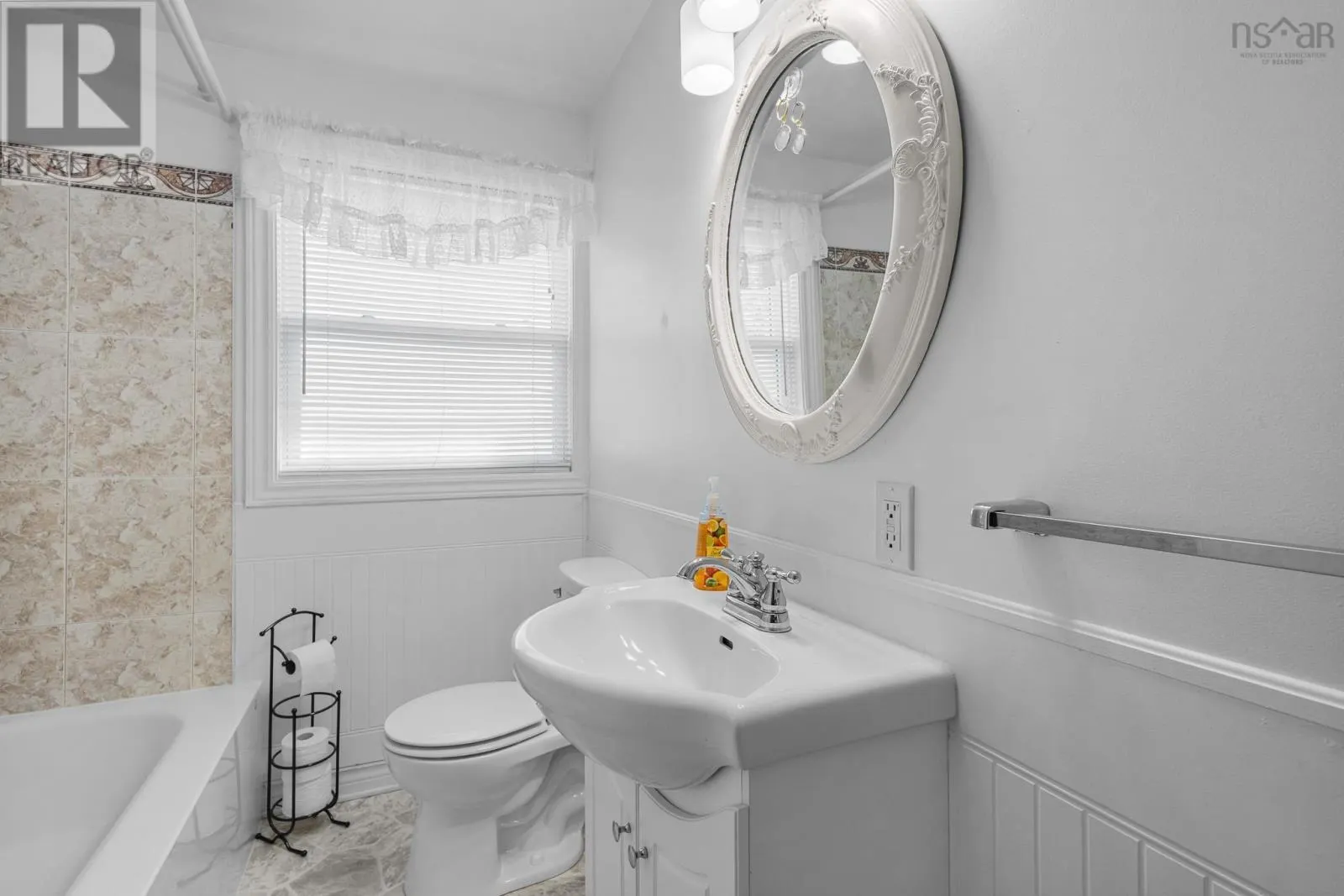 21 Laurie Drive