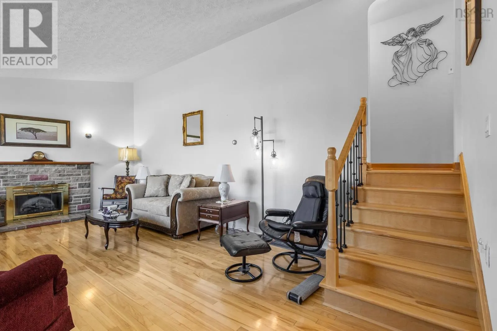 21 Laurie Drive