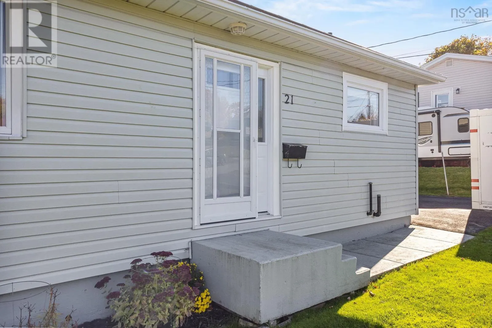 21 Laurie Drive