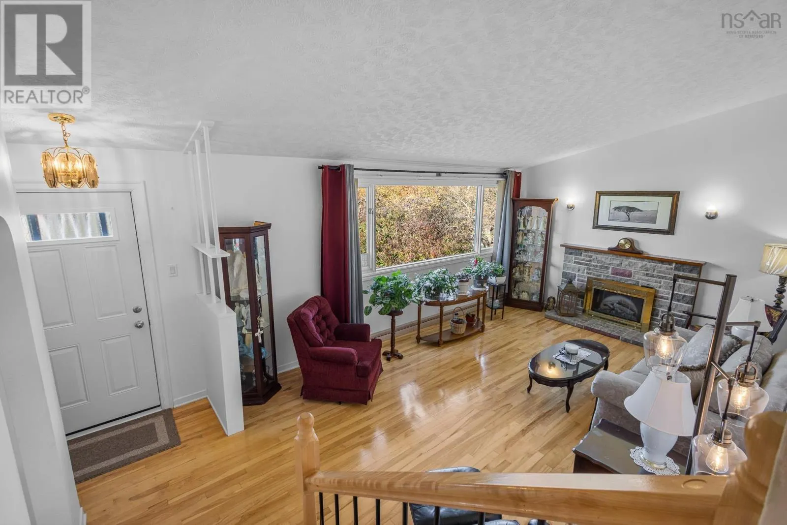 21 Laurie Drive
