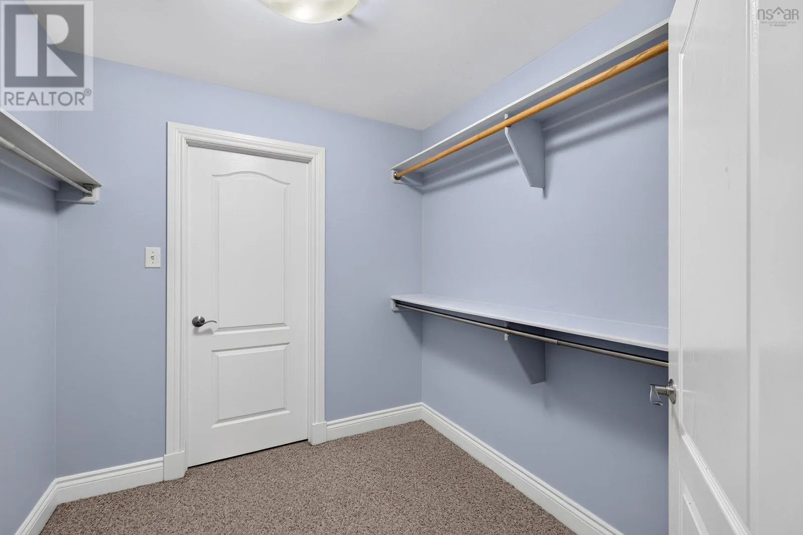205- 94 Bedros Lane
