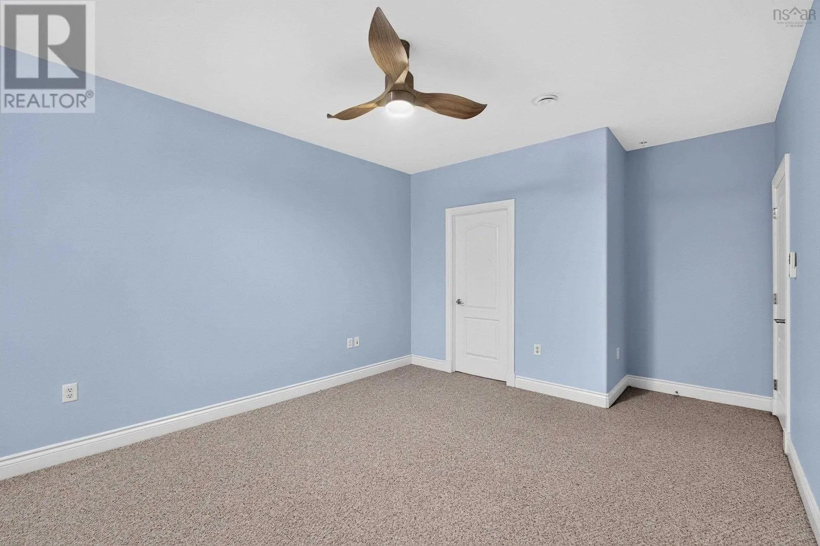 205- 94 Bedros Lane