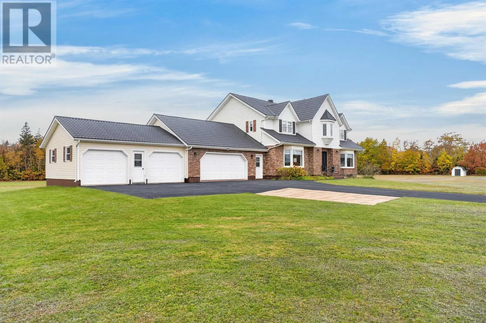 25 Elizabeth Drive