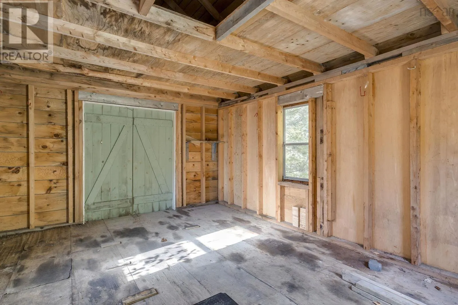 118 Tri Lake Drive