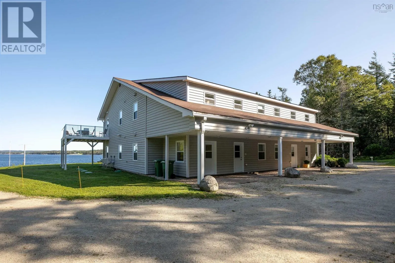 1 440 Upper Blandford Road