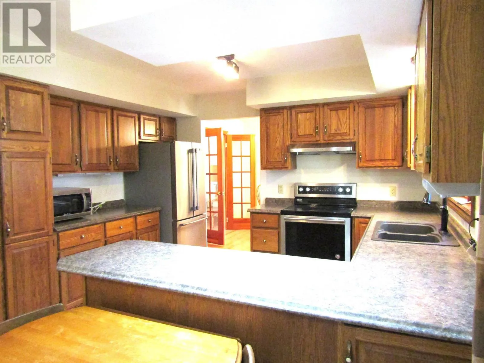 10 Amberwood Court