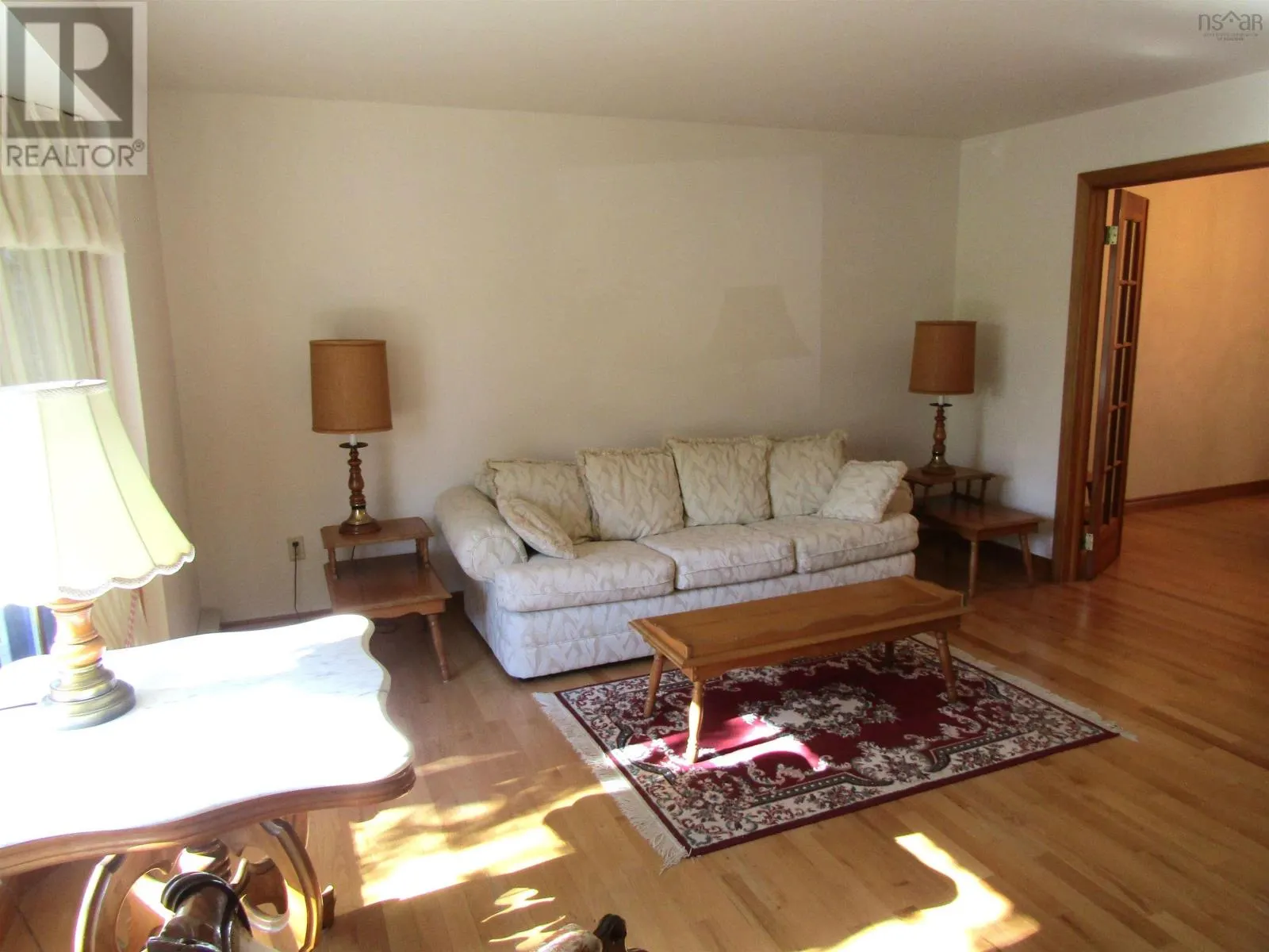 10 Amberwood Court