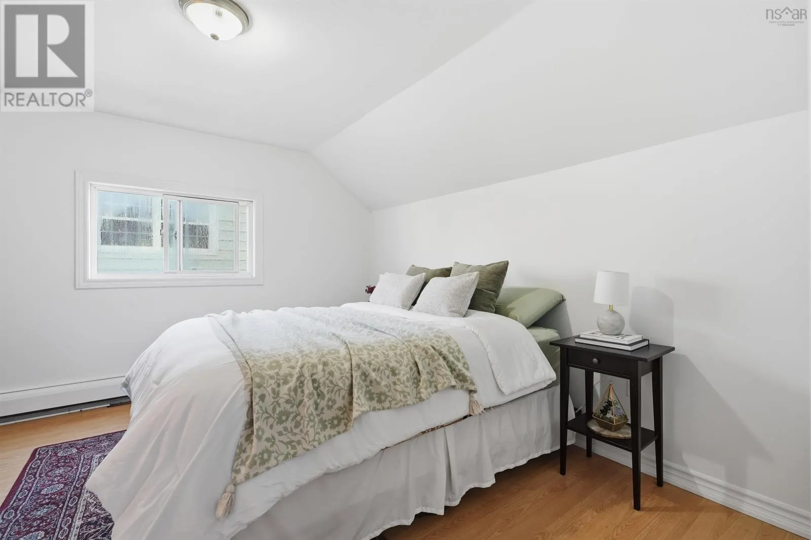 27 Symonds Street