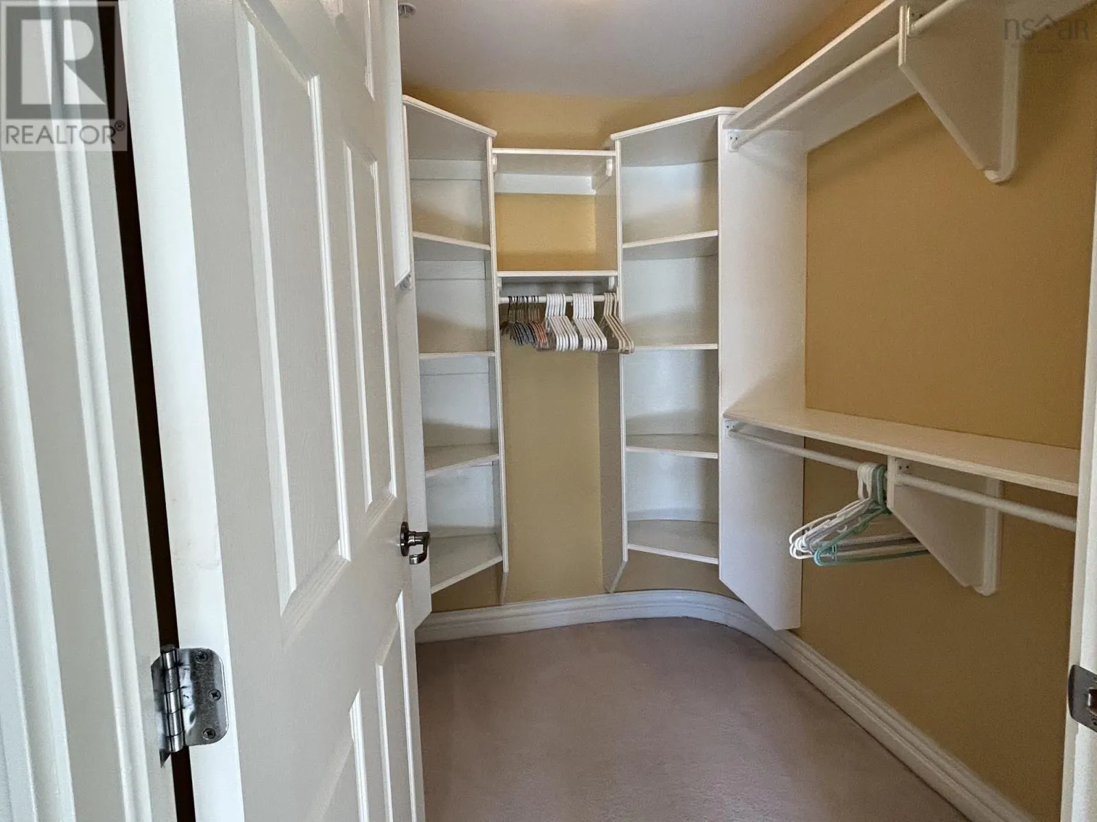 Unit 101 476 Main Street
