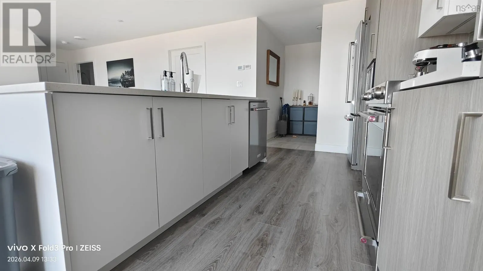 406 72 Seapoint Road
