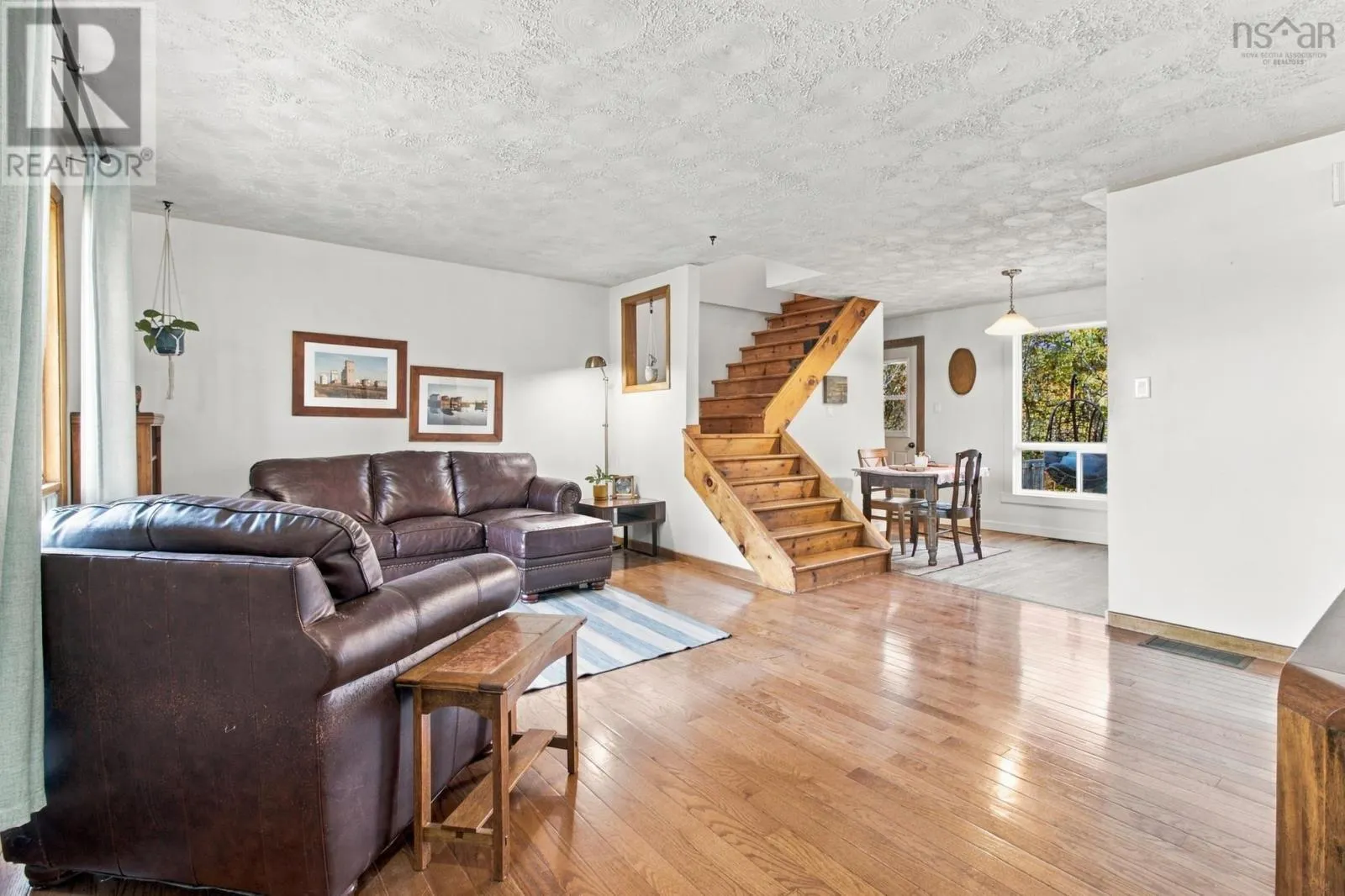 1912 greenwood Road