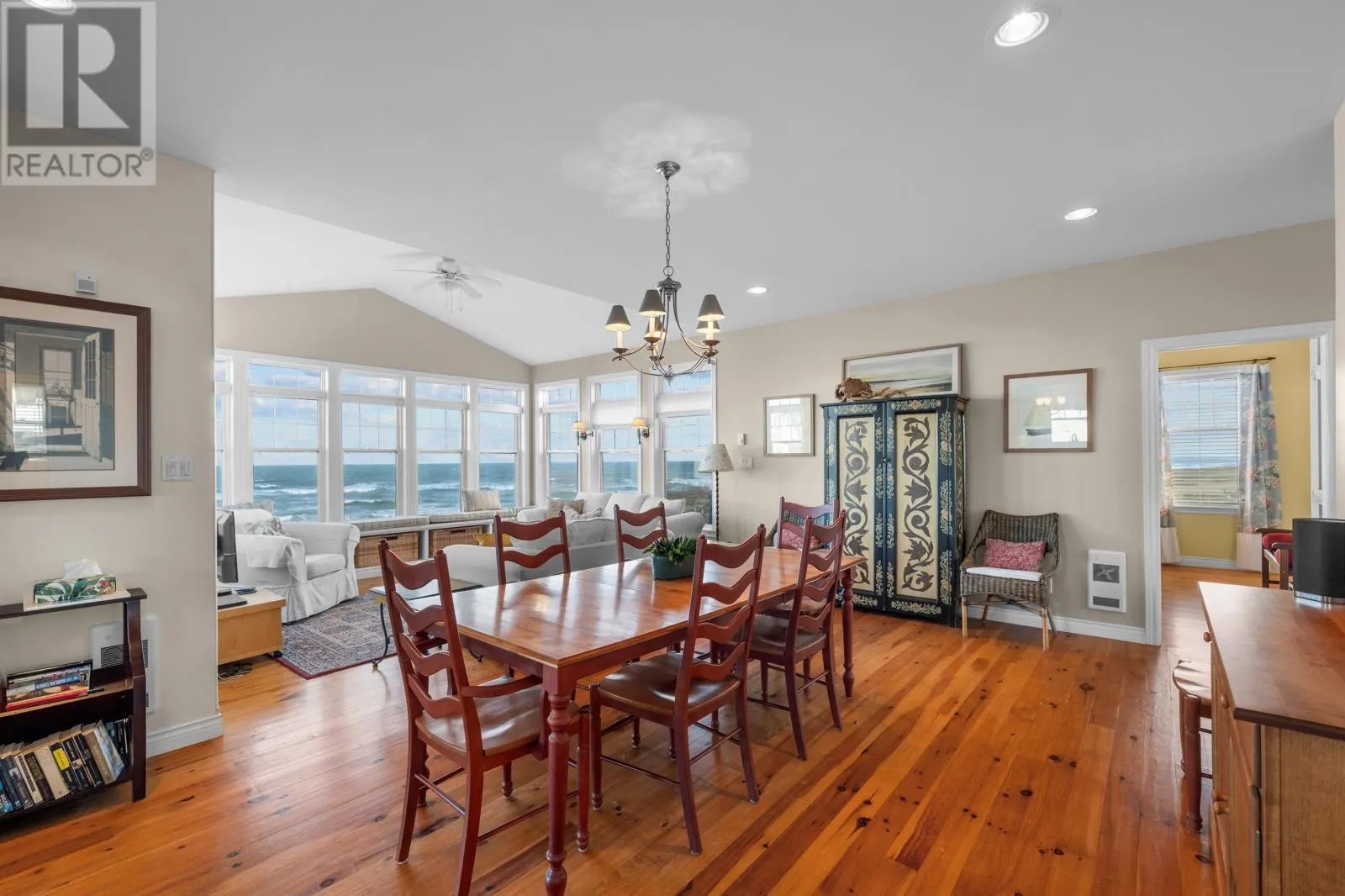 13 Lot of Five Avenue