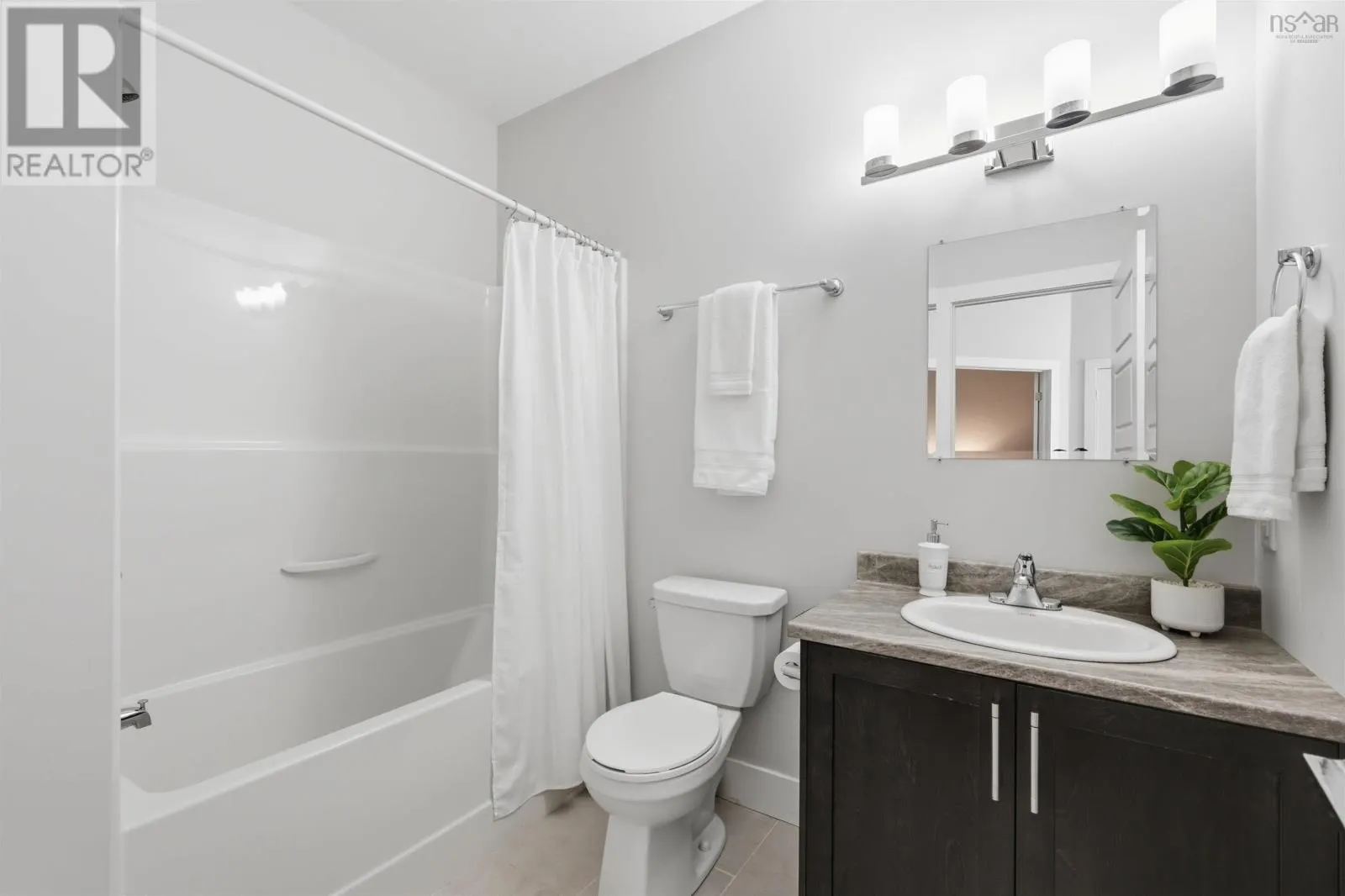 9 Crossfield Ridge