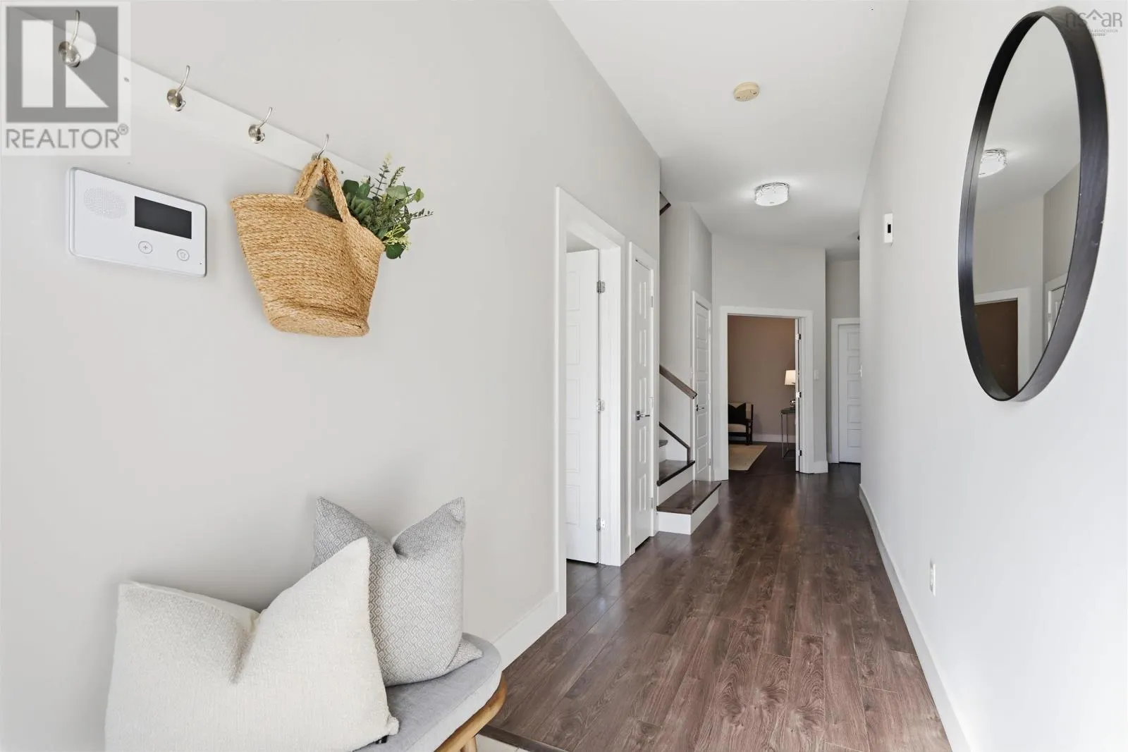 9 Crossfield Ridge
