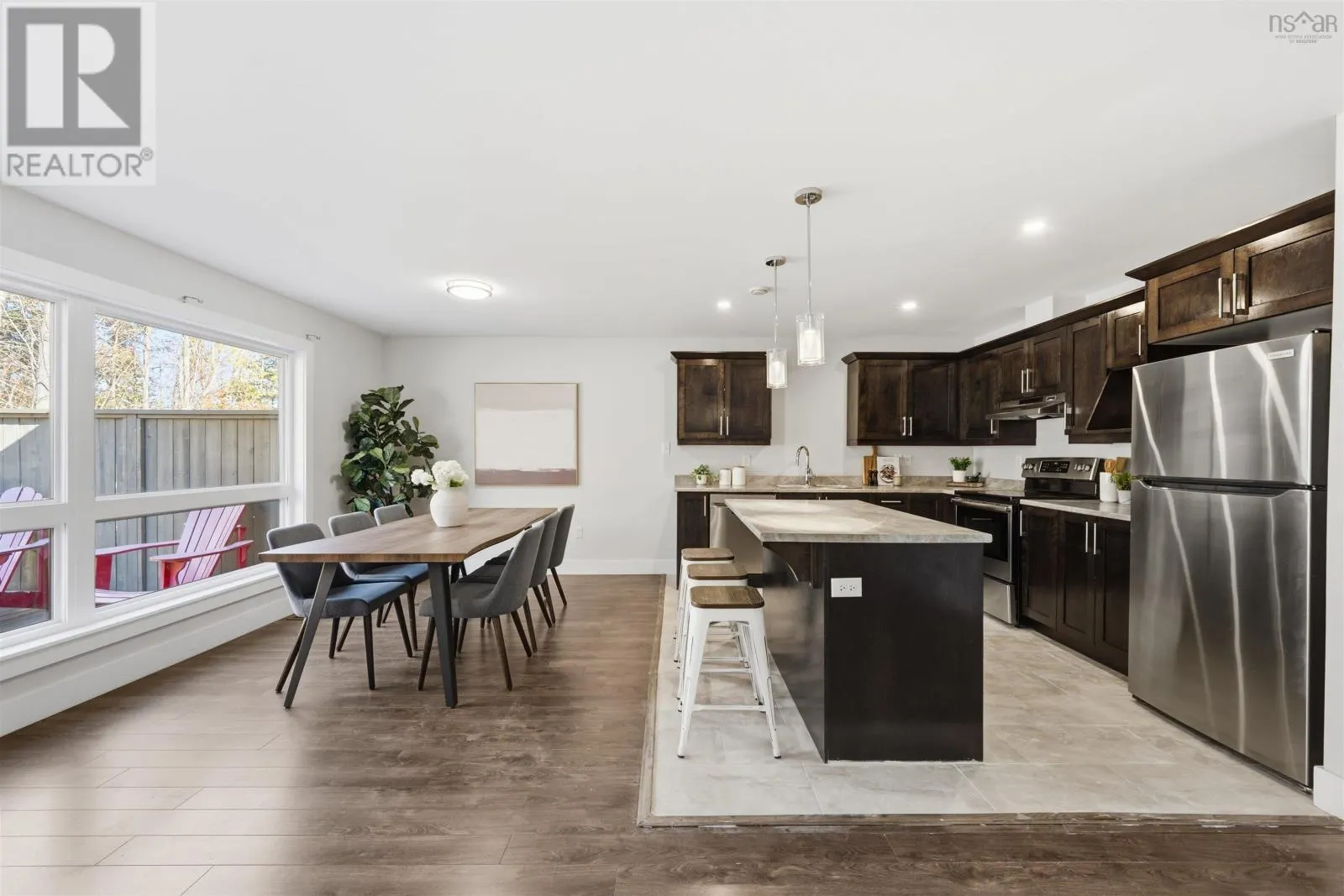 9 Crossfield Ridge