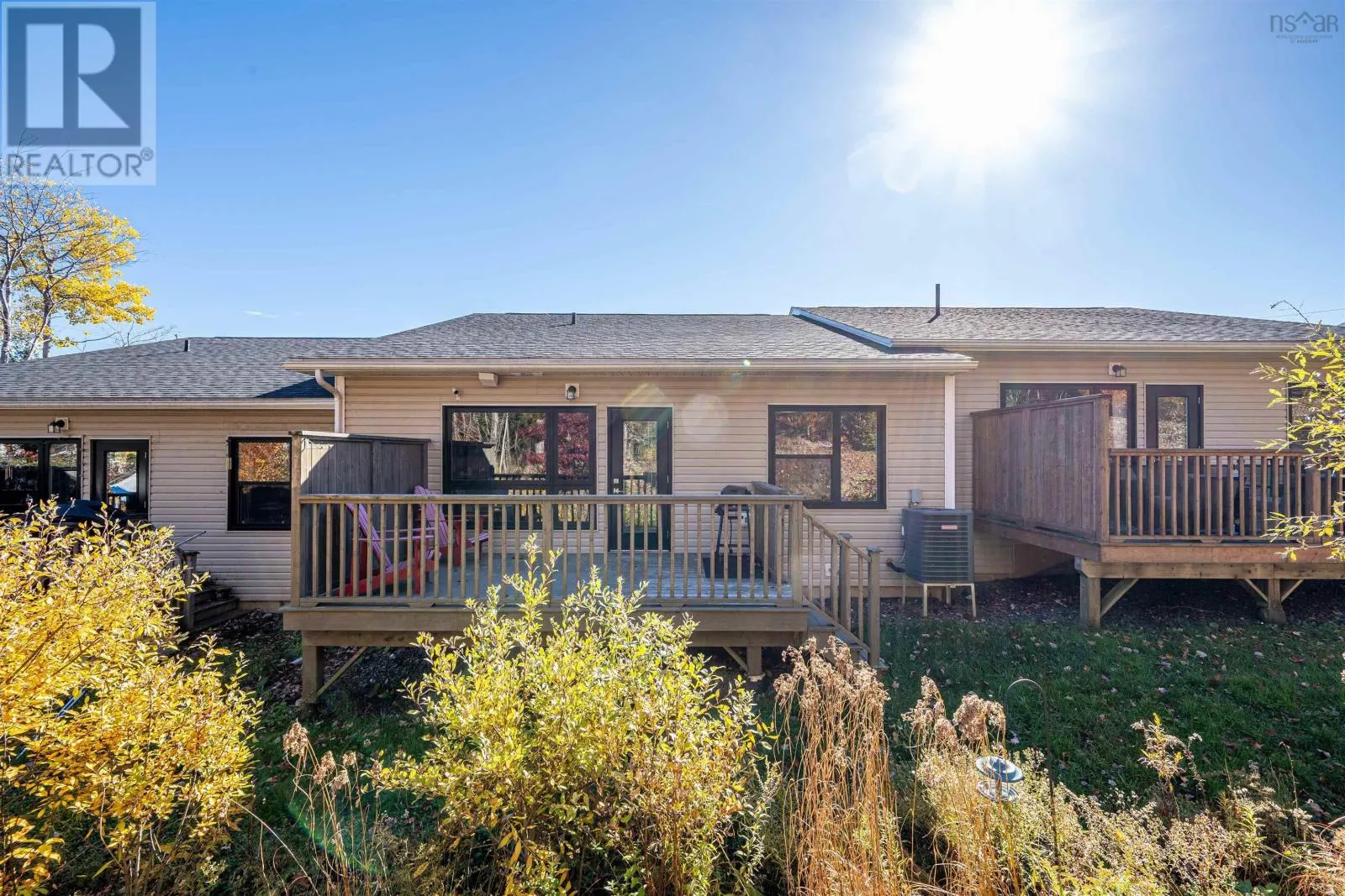 9 Crossfield Ridge