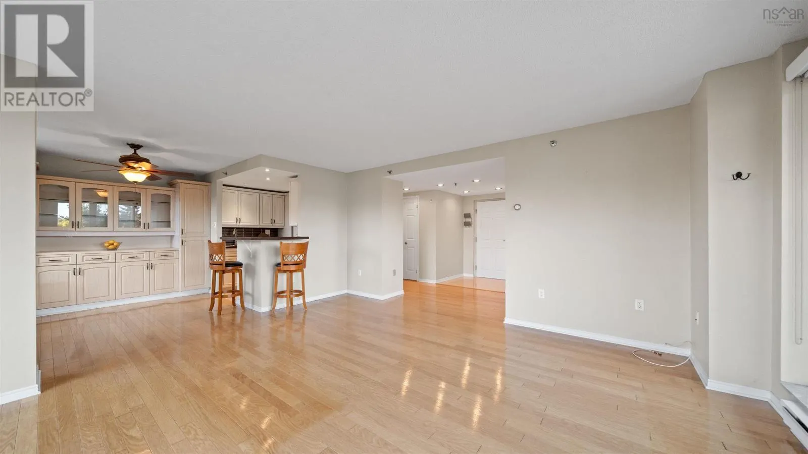 408 30 Brookdale Crescent