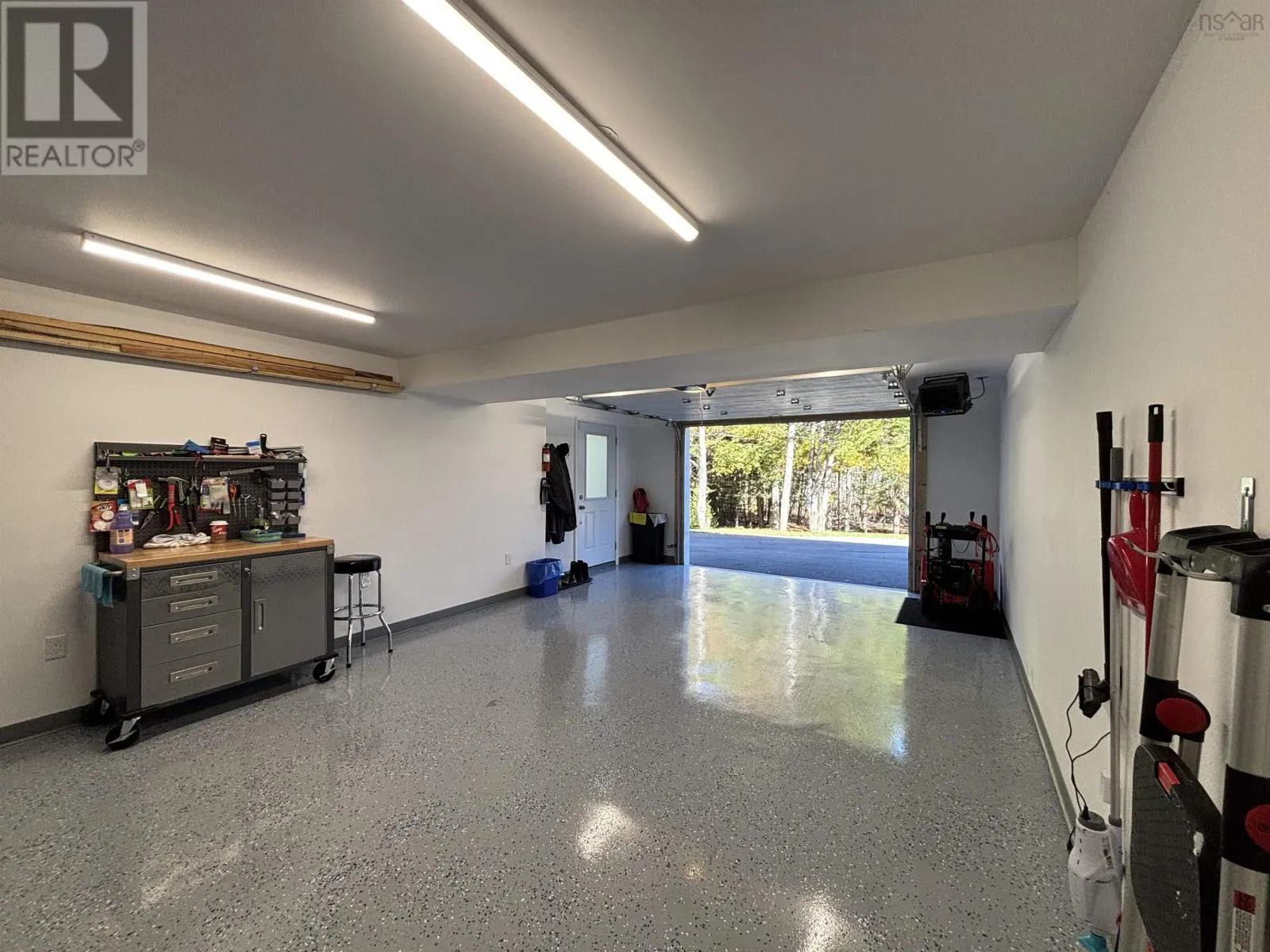 958 Upper Branch Road