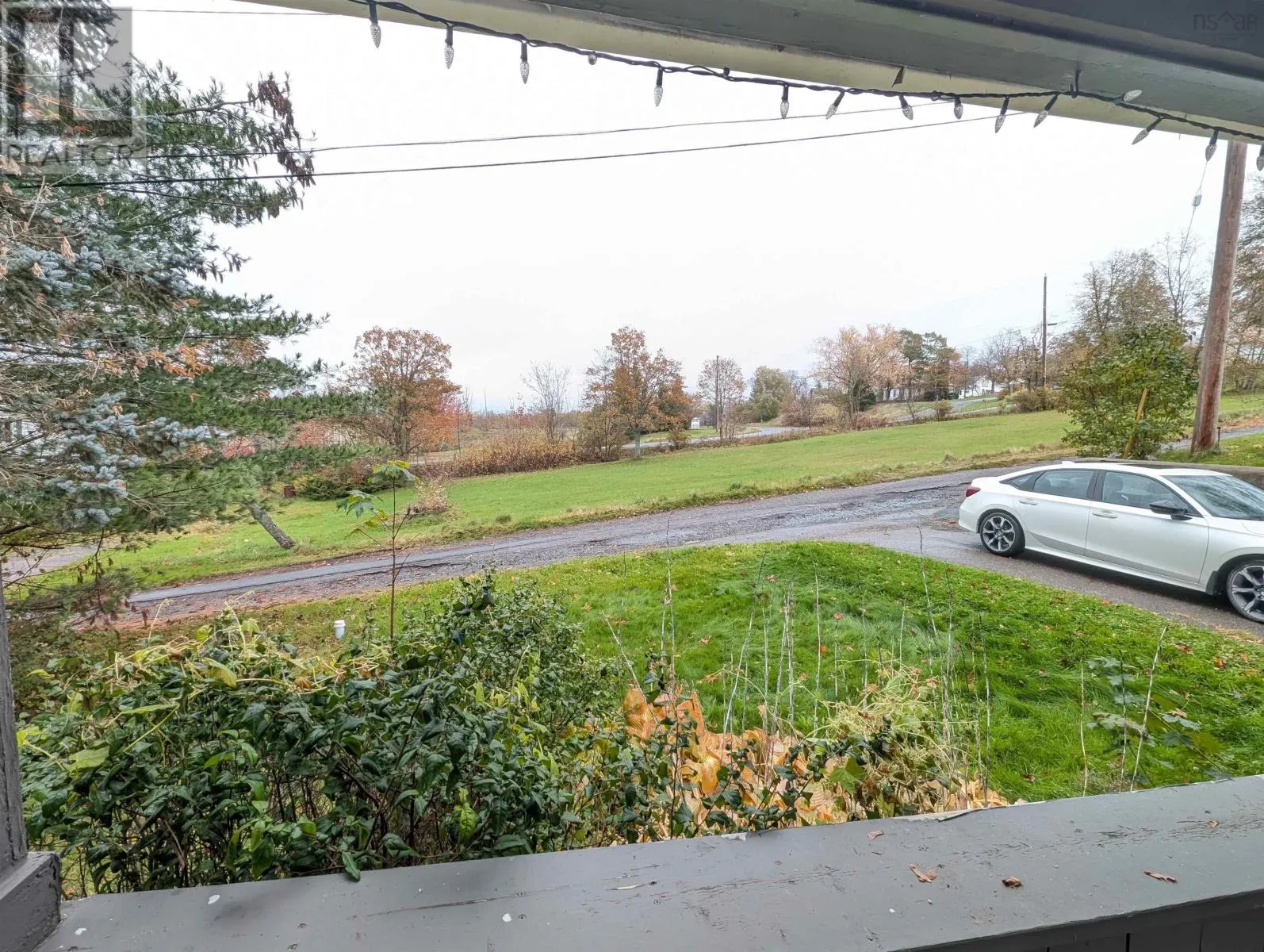 9 Ettinger Hill