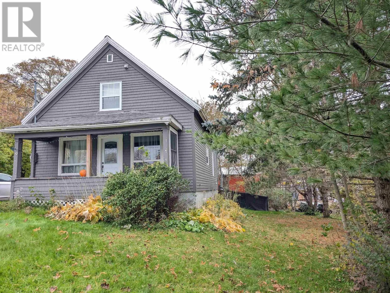 9 Ettinger Hill