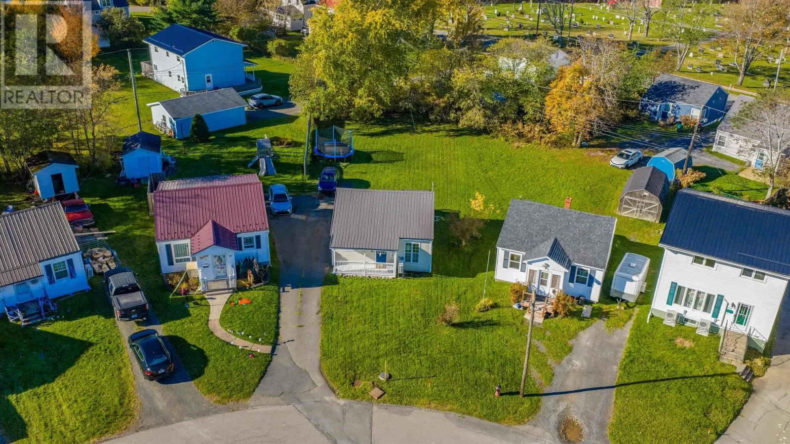 17 Highland Drive