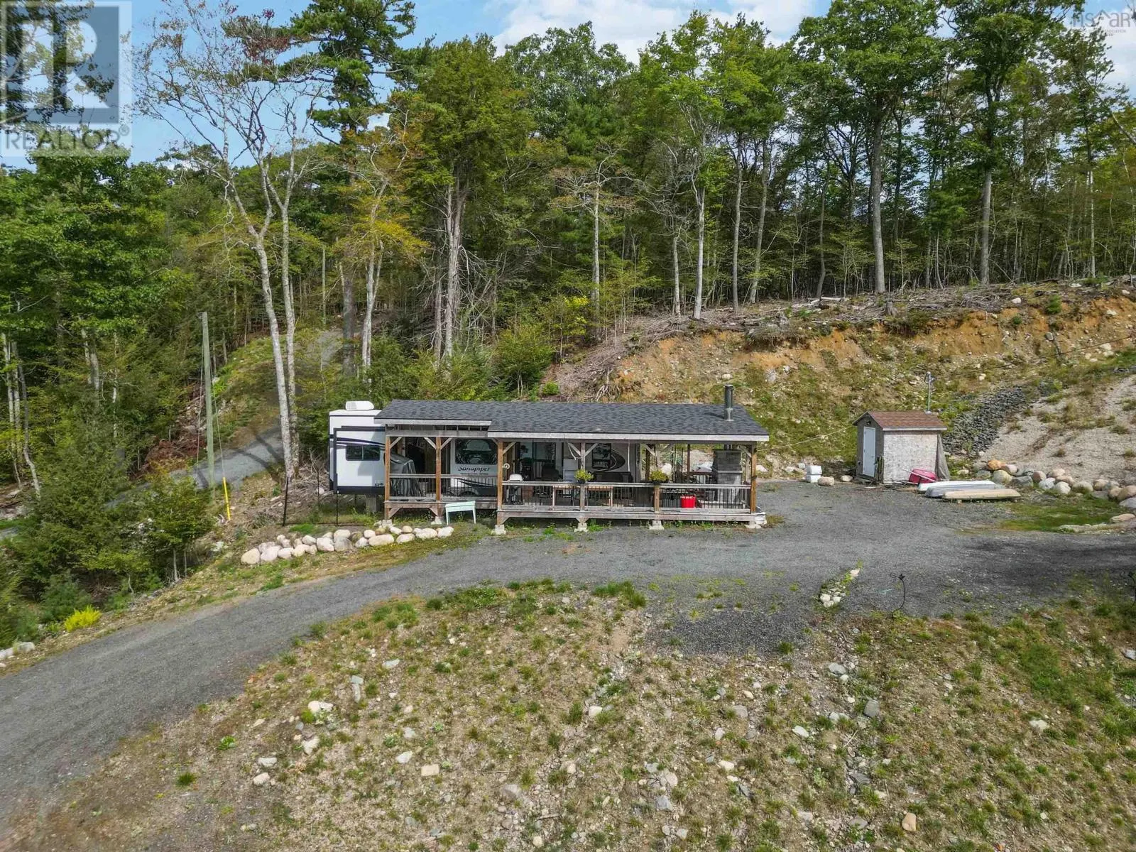 87 Maple Sue Point Drive