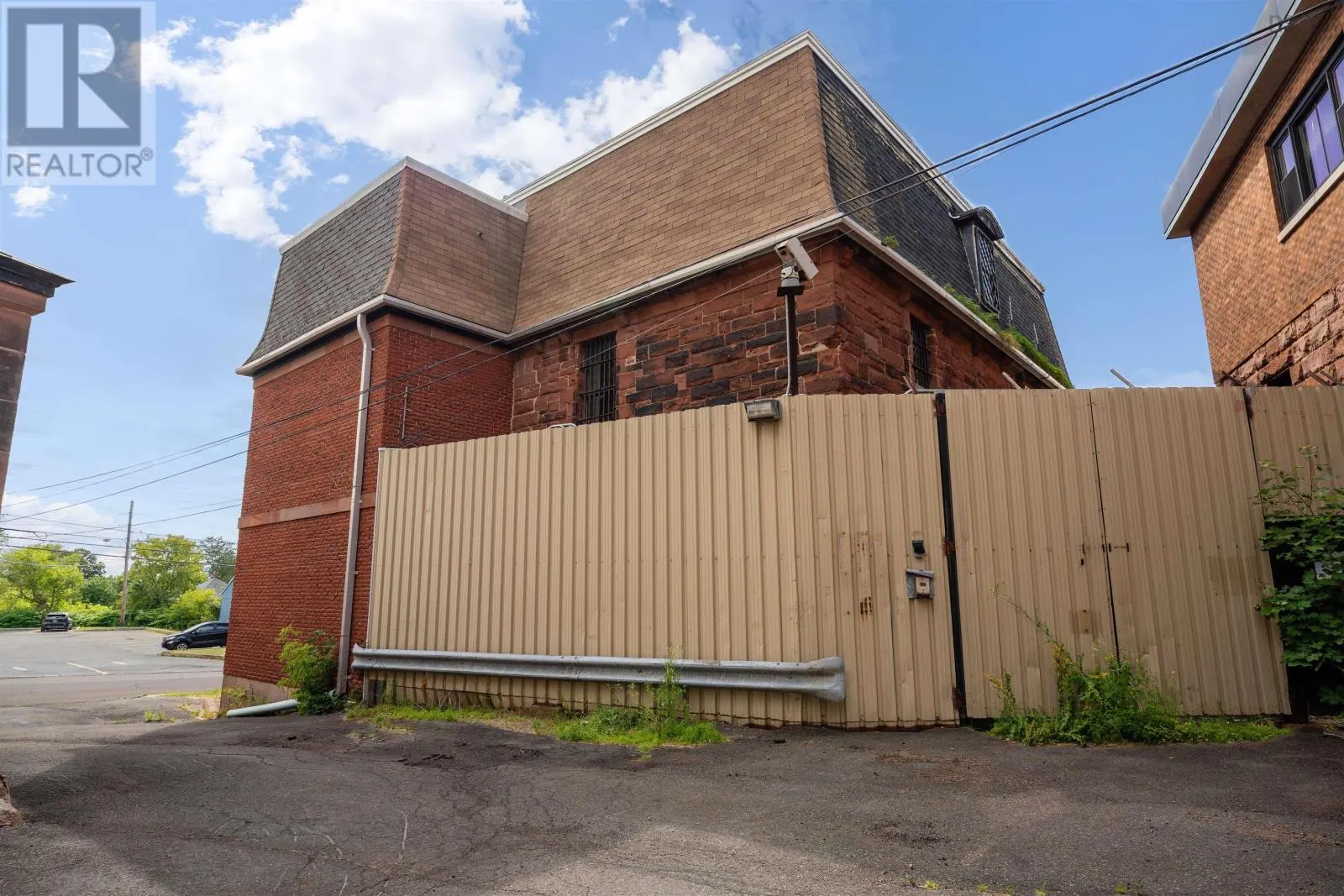 1 Lawrence Street