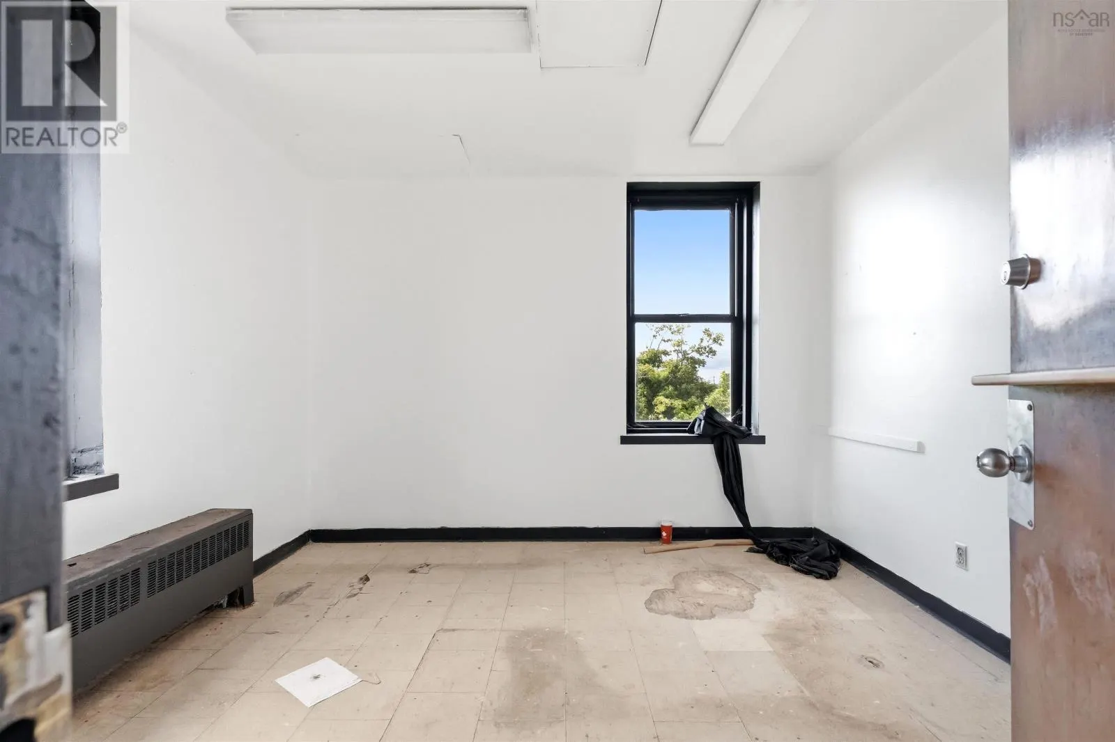 1 Lawrence Street
