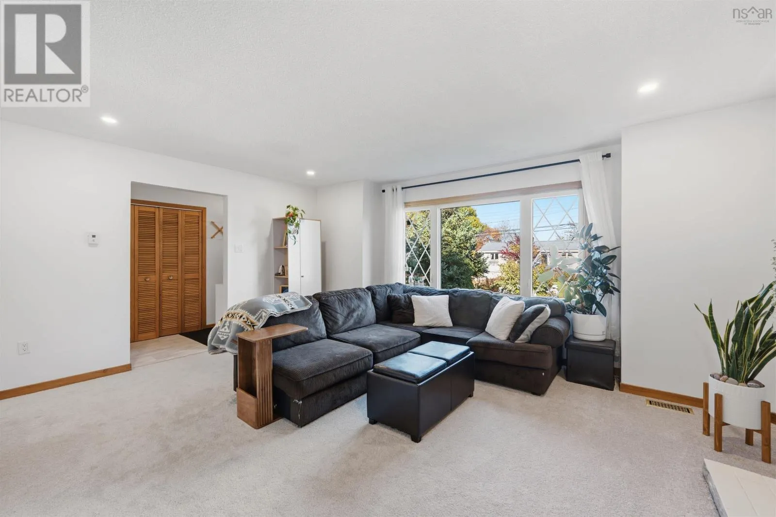 3 Leaman Drive