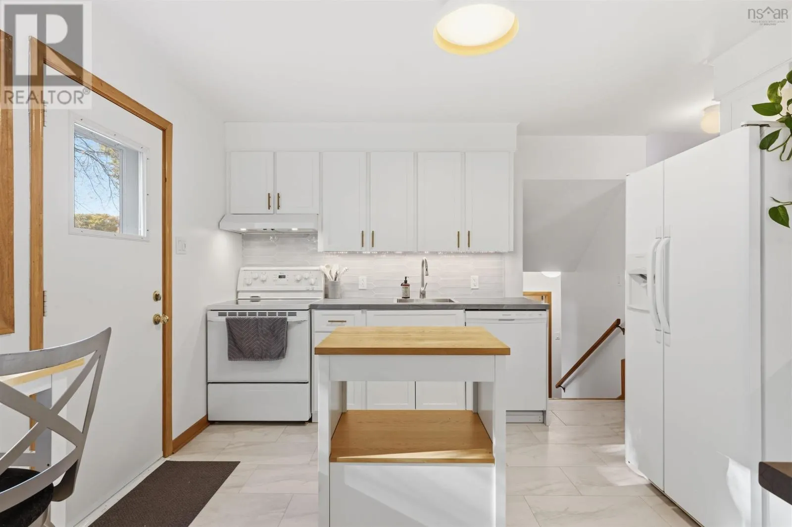 3 Leaman Drive
