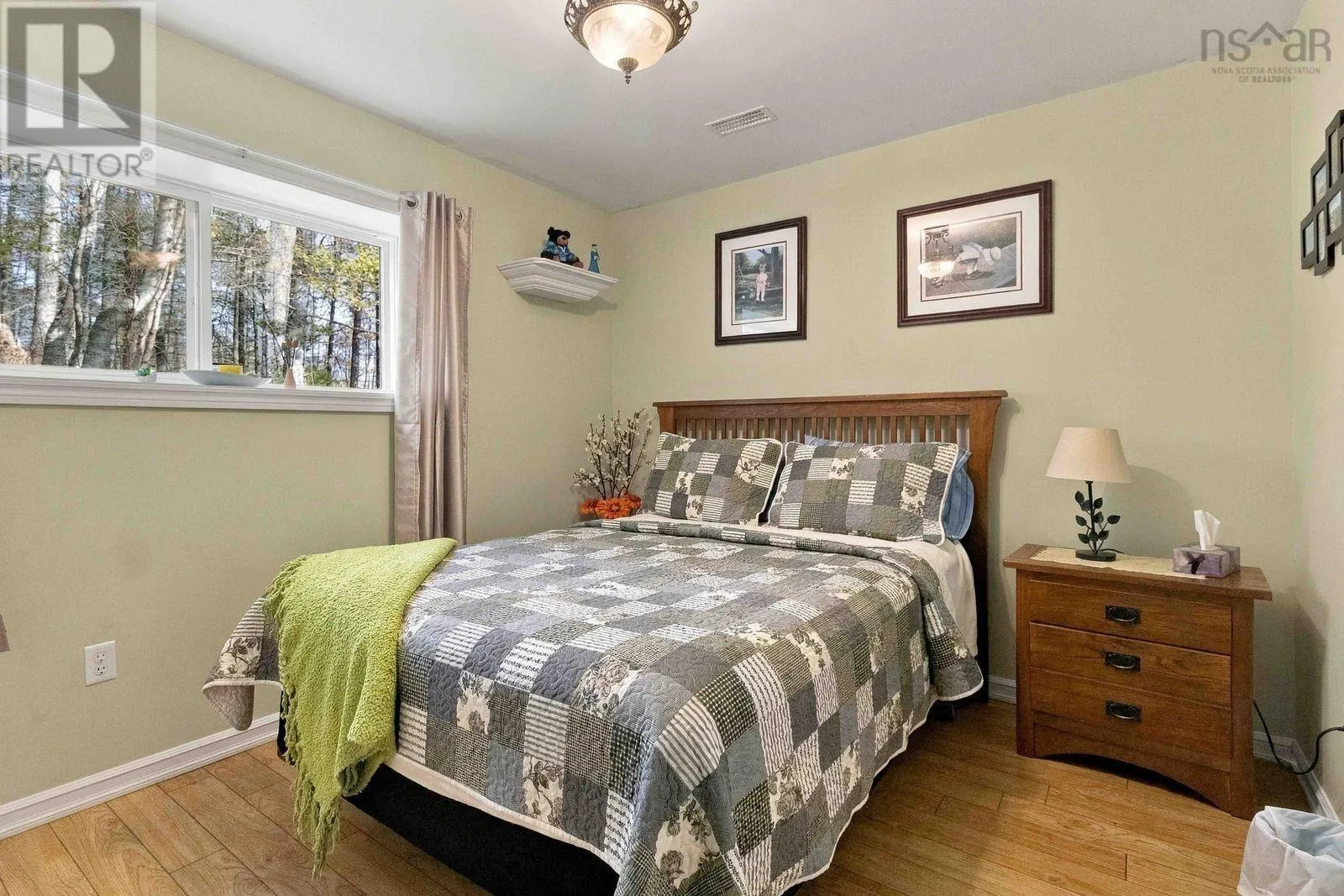145 Meadow View Way NS