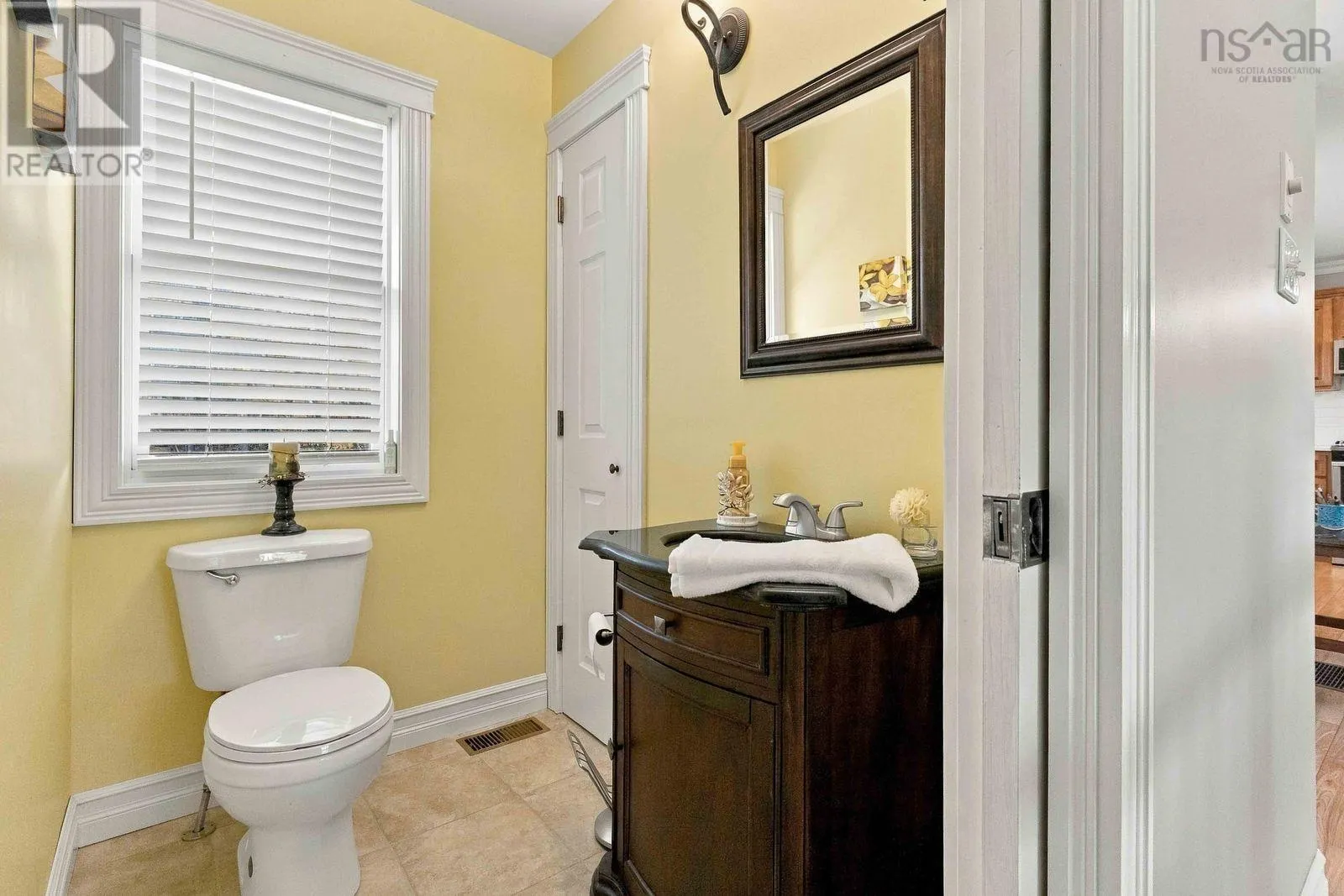 145 Meadow View Way NS