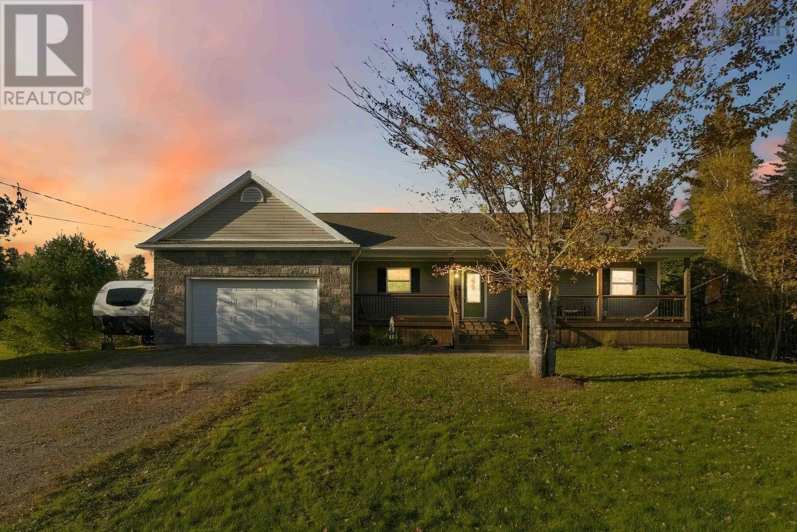 145 Meadow View Way NS