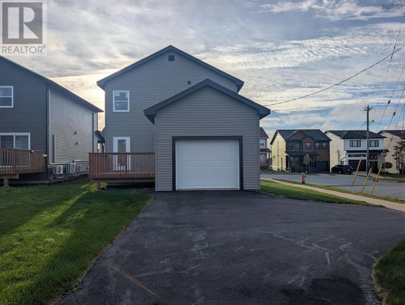253 Alabaster Way