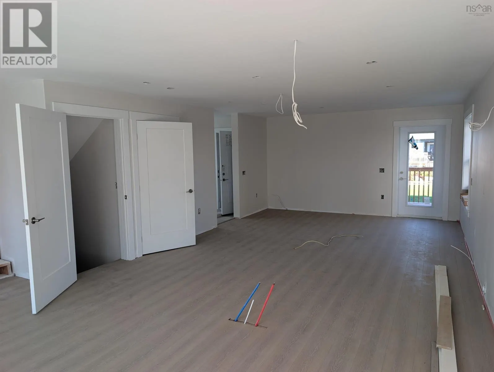 253 Alabaster Way