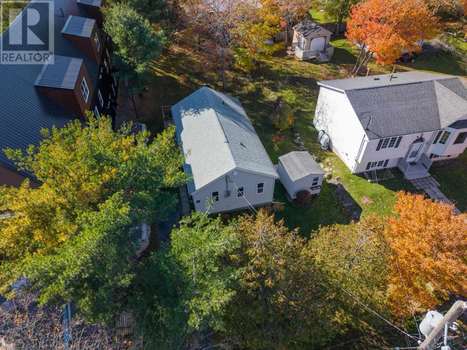 21 River Road