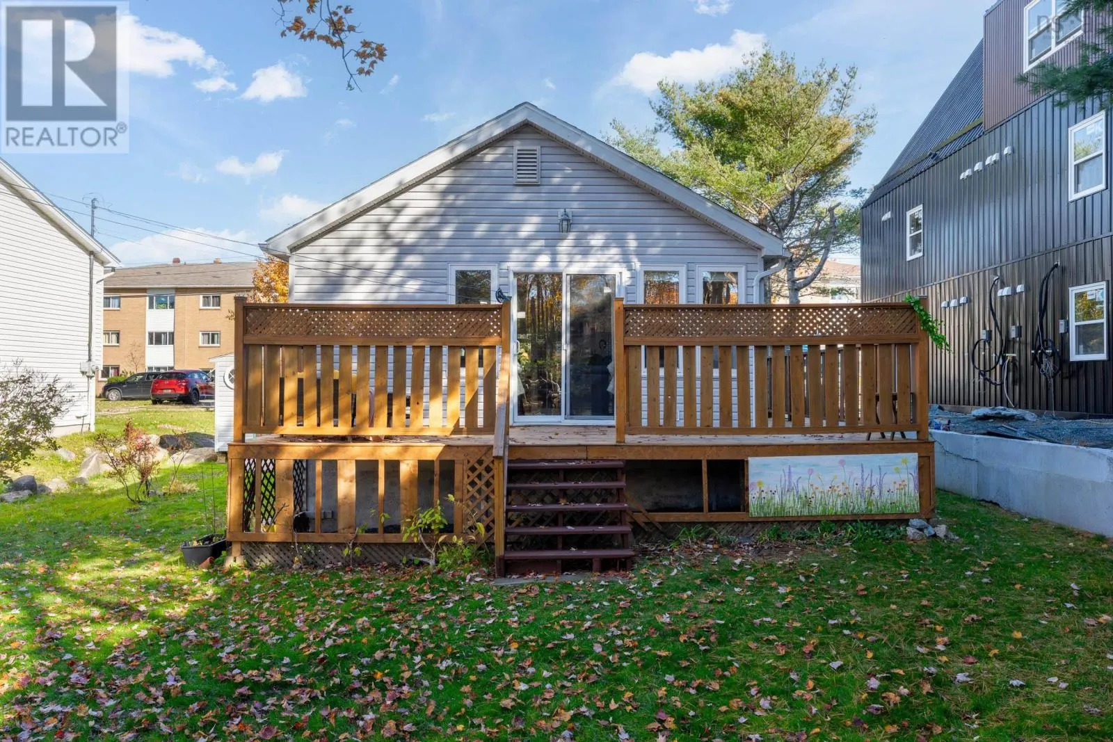 21 River Road