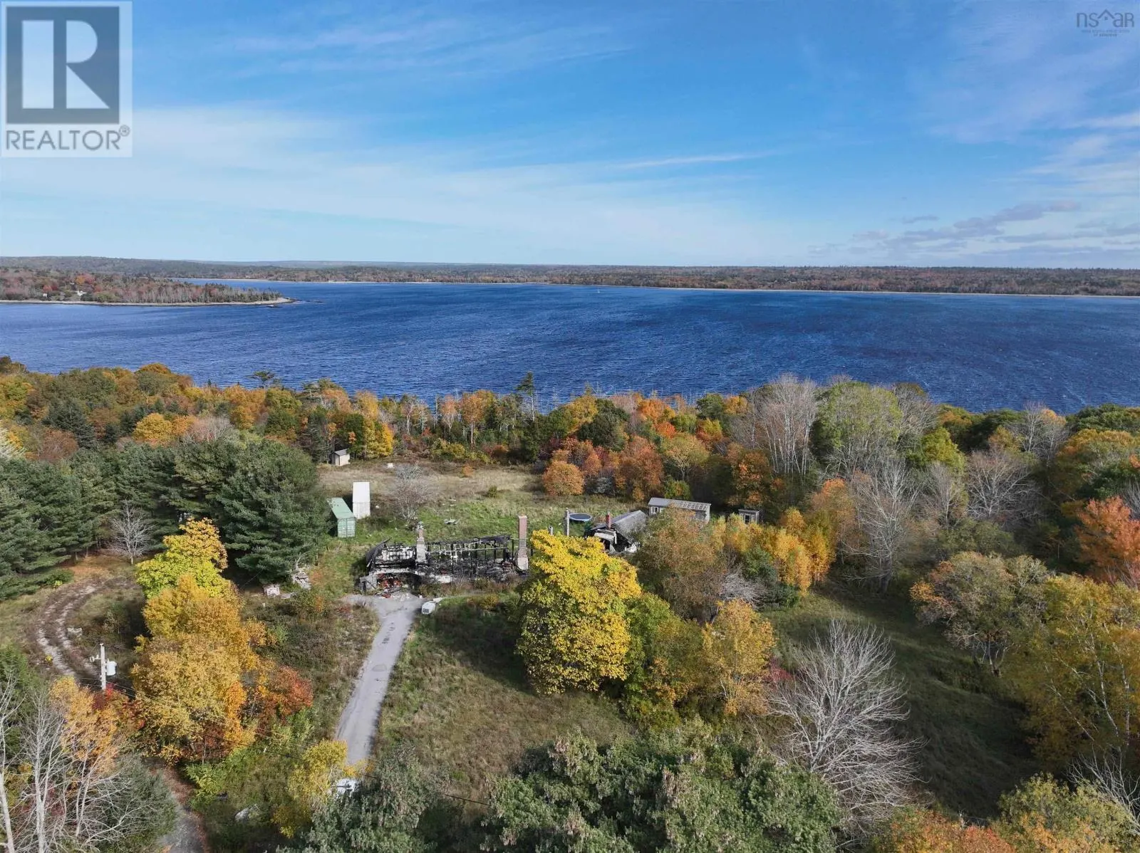5132 Sandy Point Road
