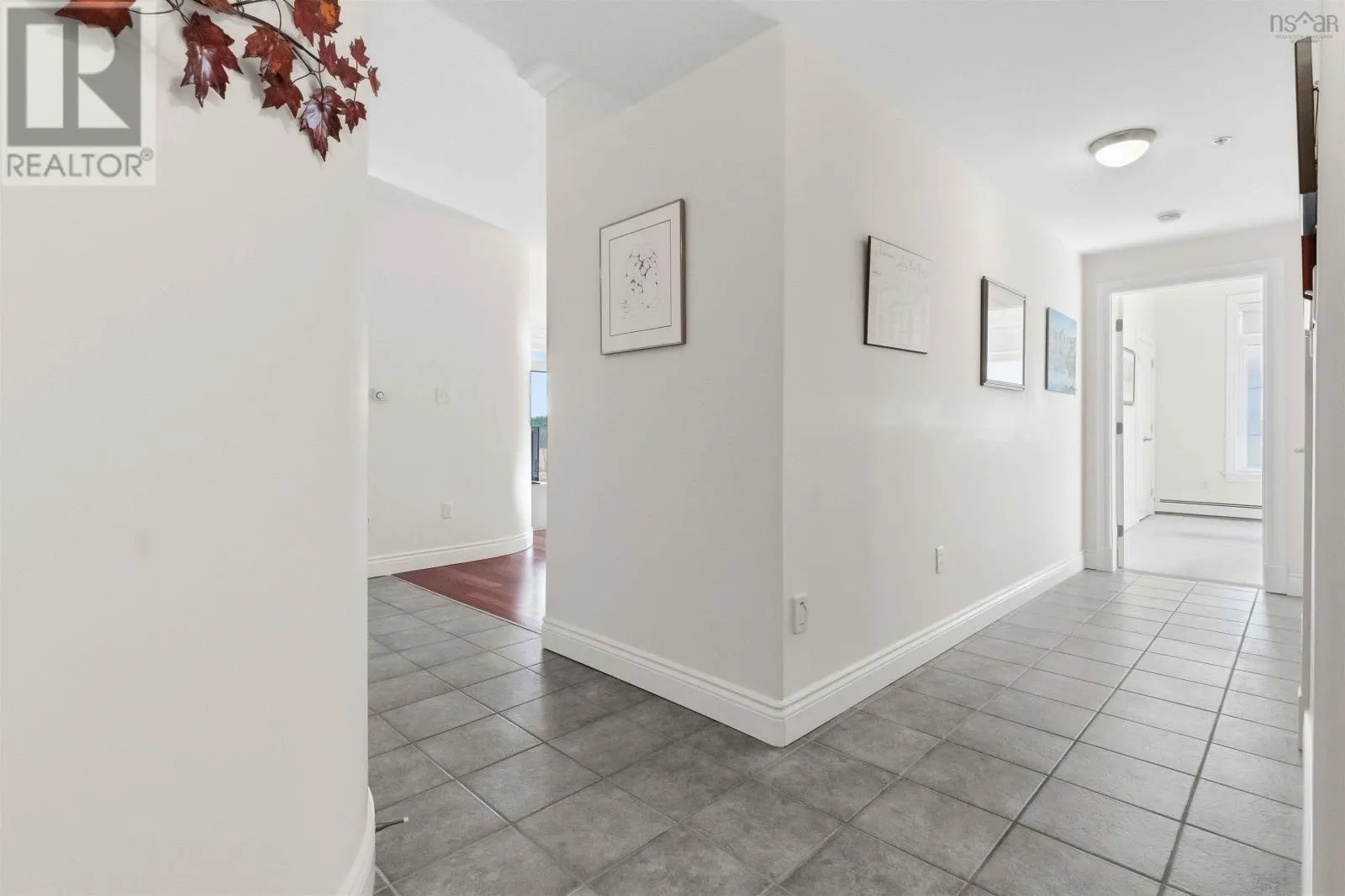 312 79 Bedros Lane