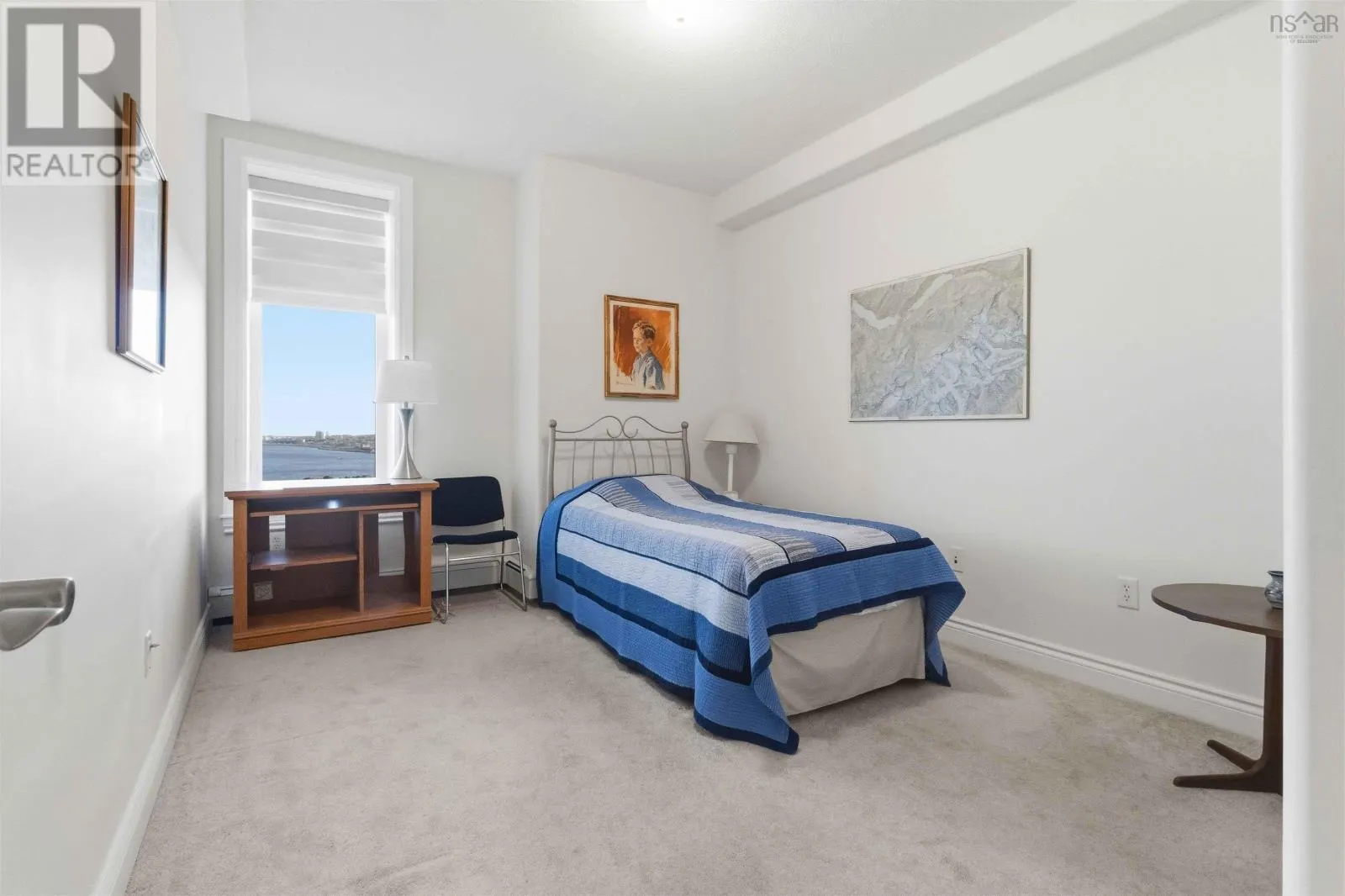 312 79 Bedros Lane