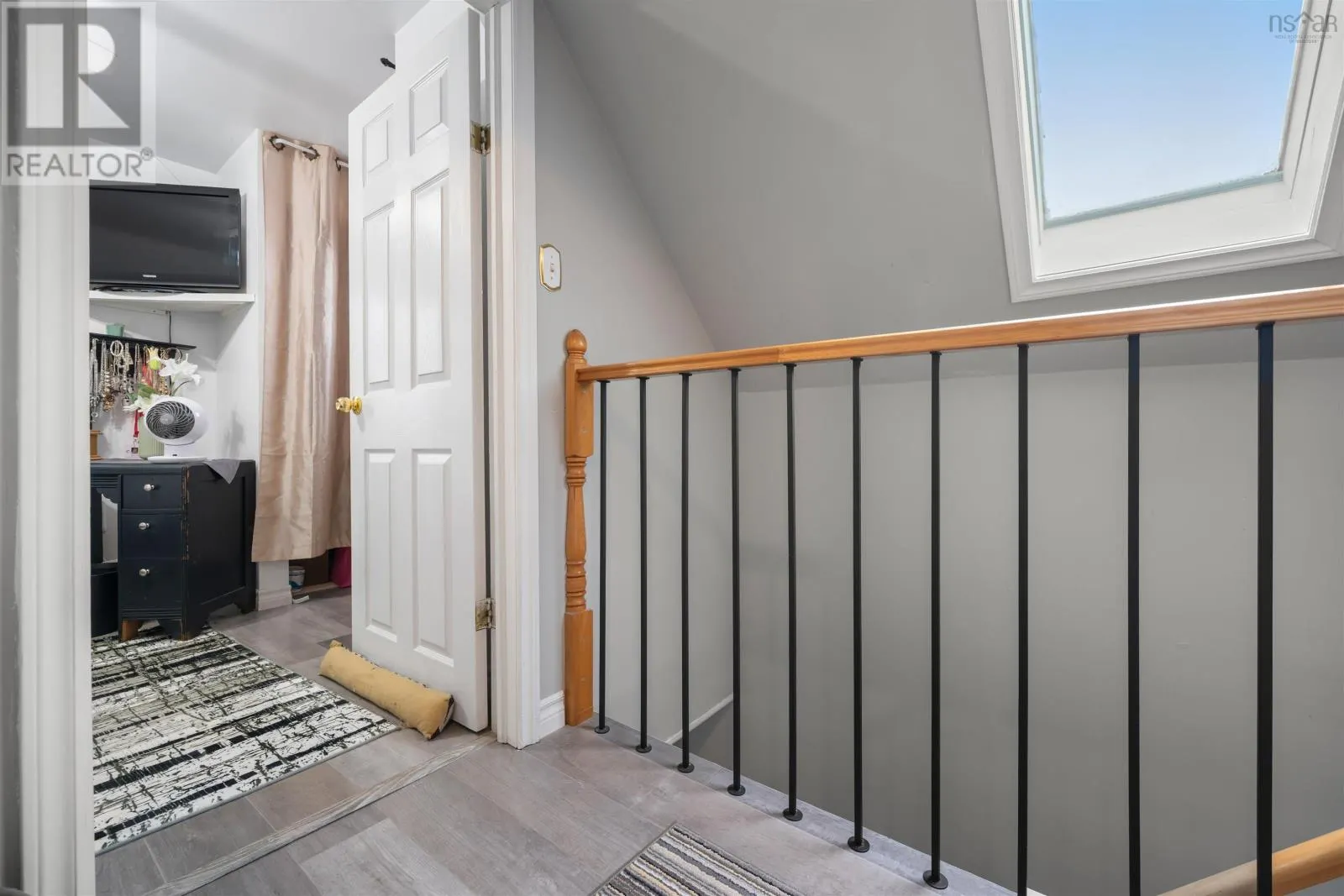 14 Grandview Avenue