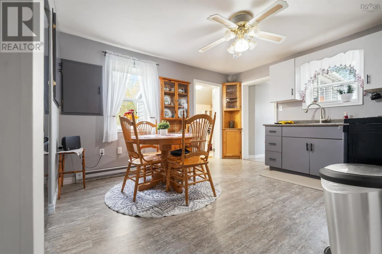 14 Grandview Avenue