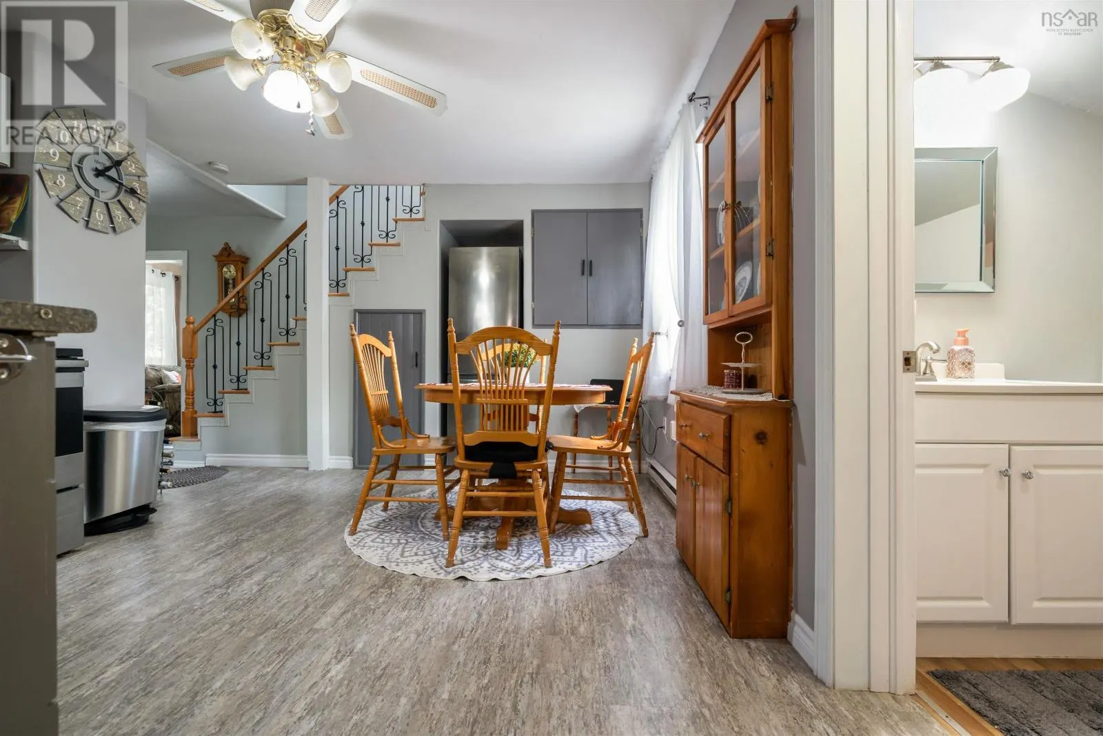 14 Grandview Avenue