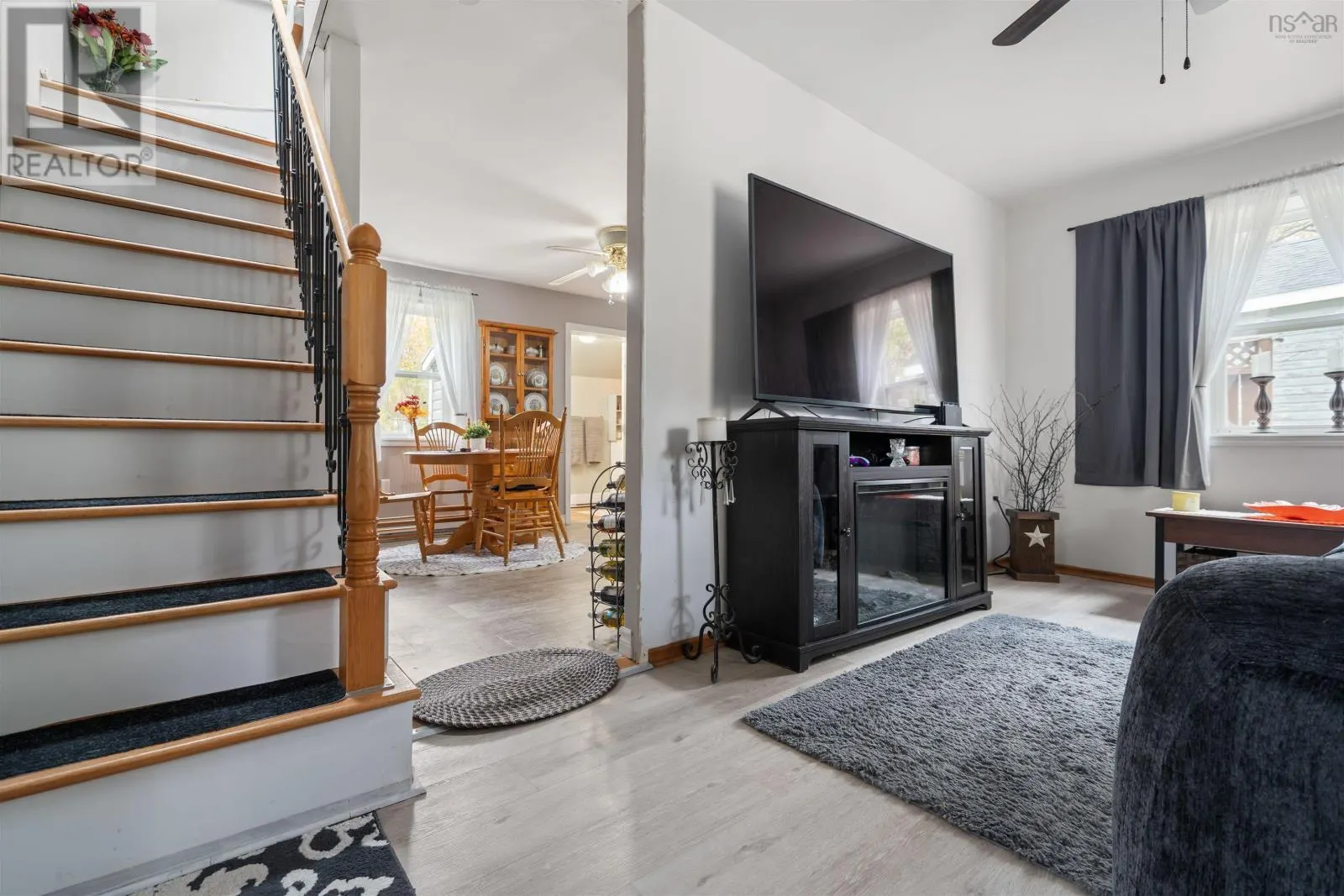 14 Grandview Avenue