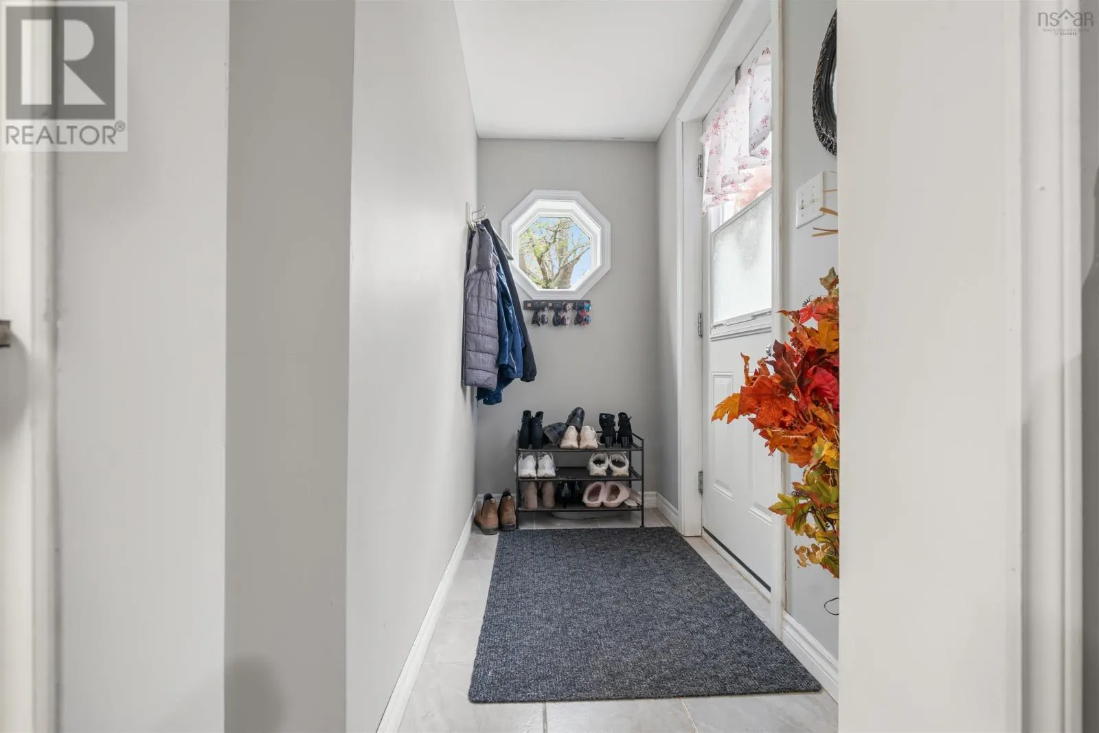 14 Grandview Avenue