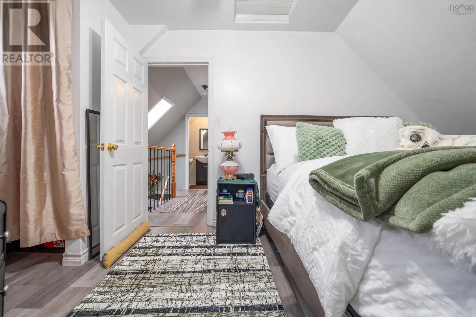 14 Grandview Avenue