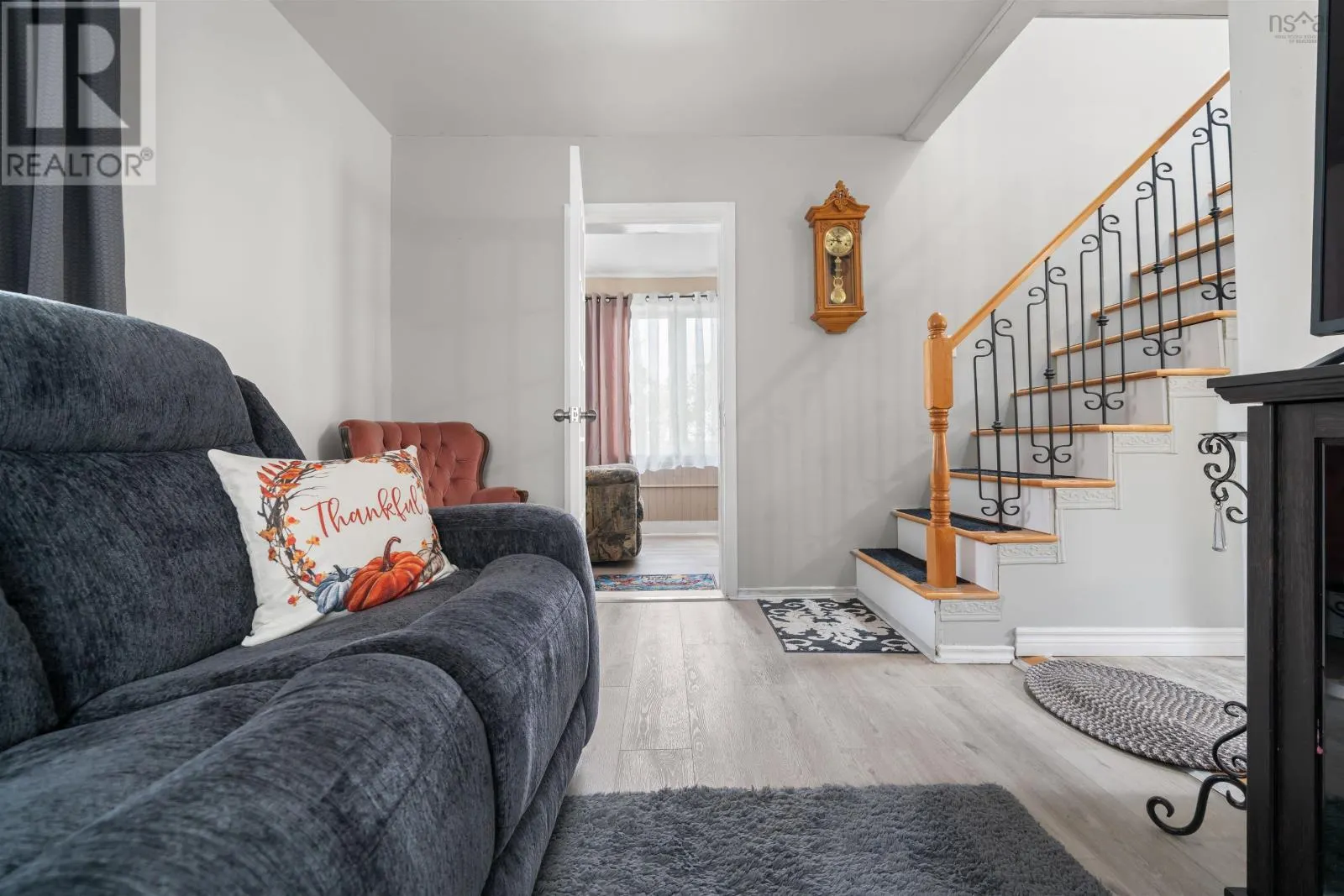 14 Grandview Avenue