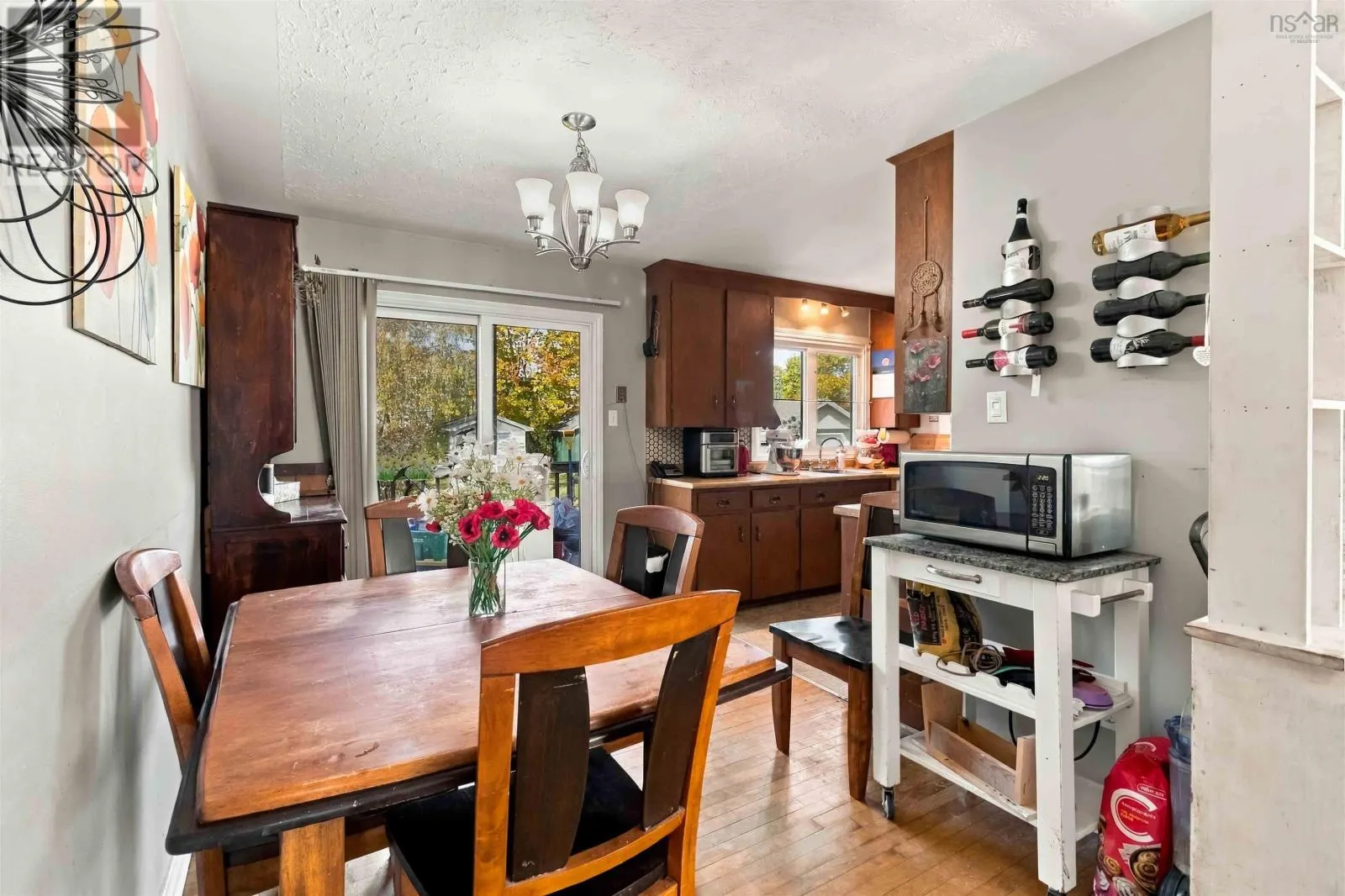 16 Laurie Drive Drive