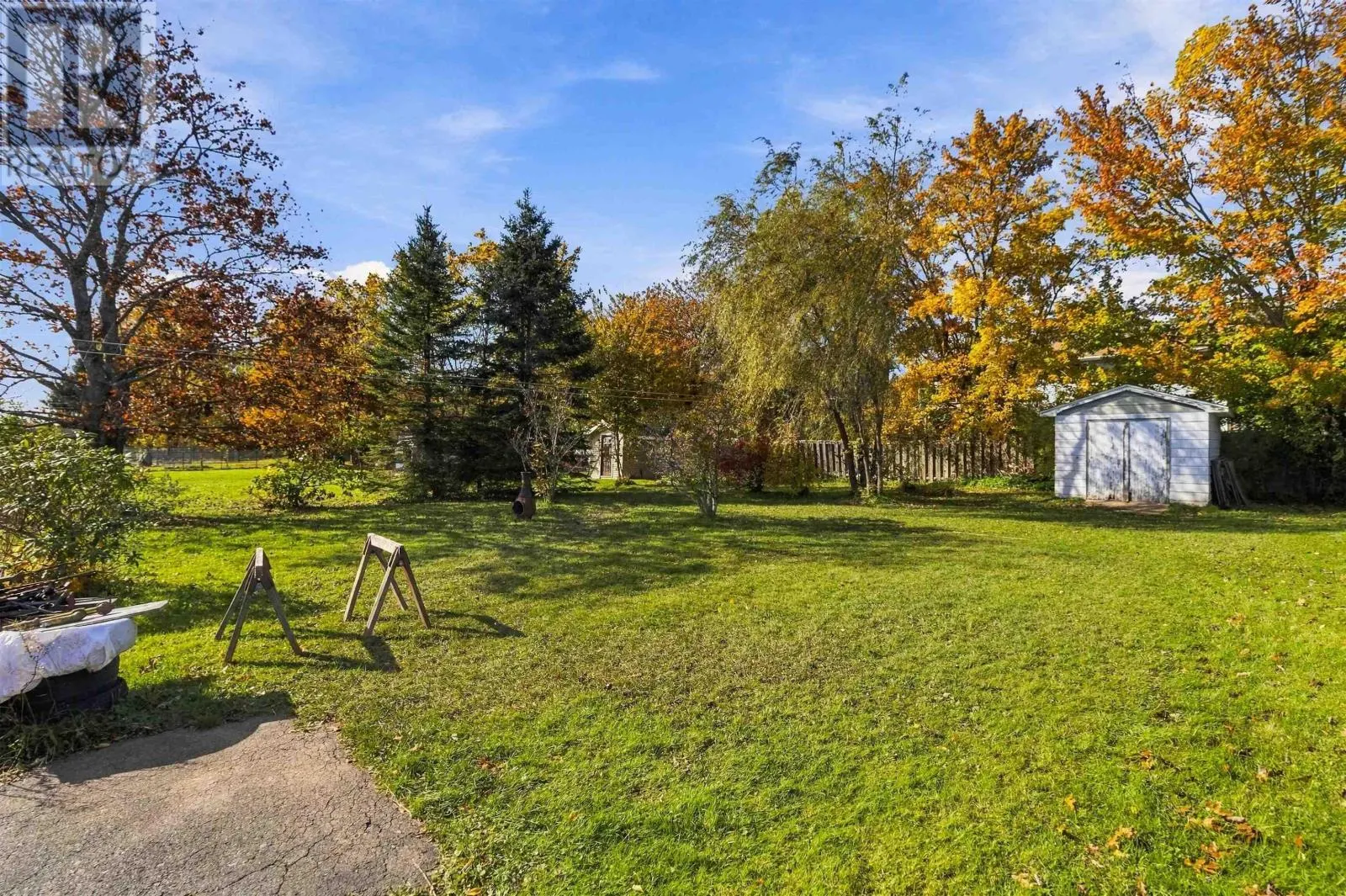 16 Laurie Drive Drive